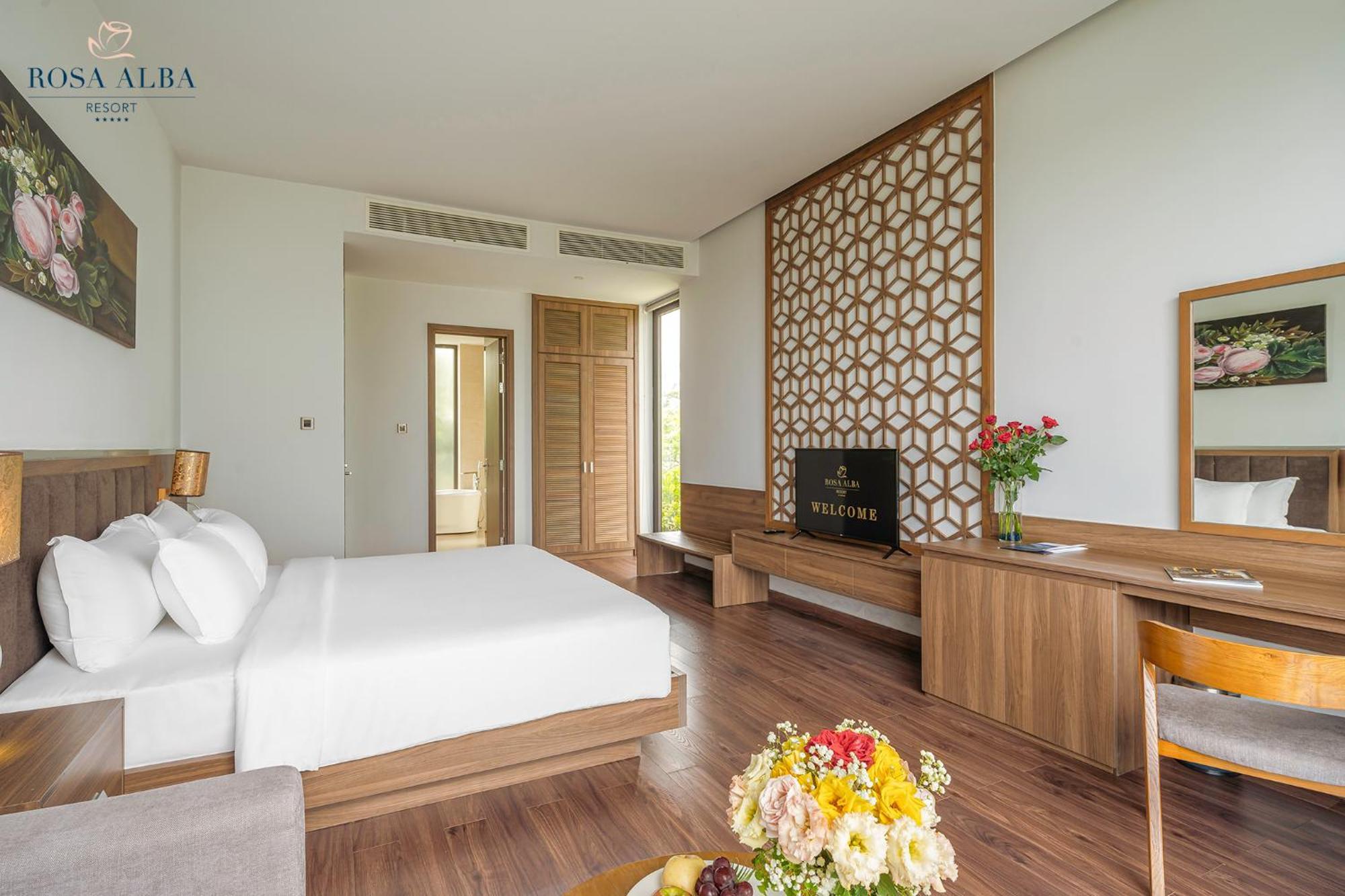 Rosa Alba & Hotel 5*
