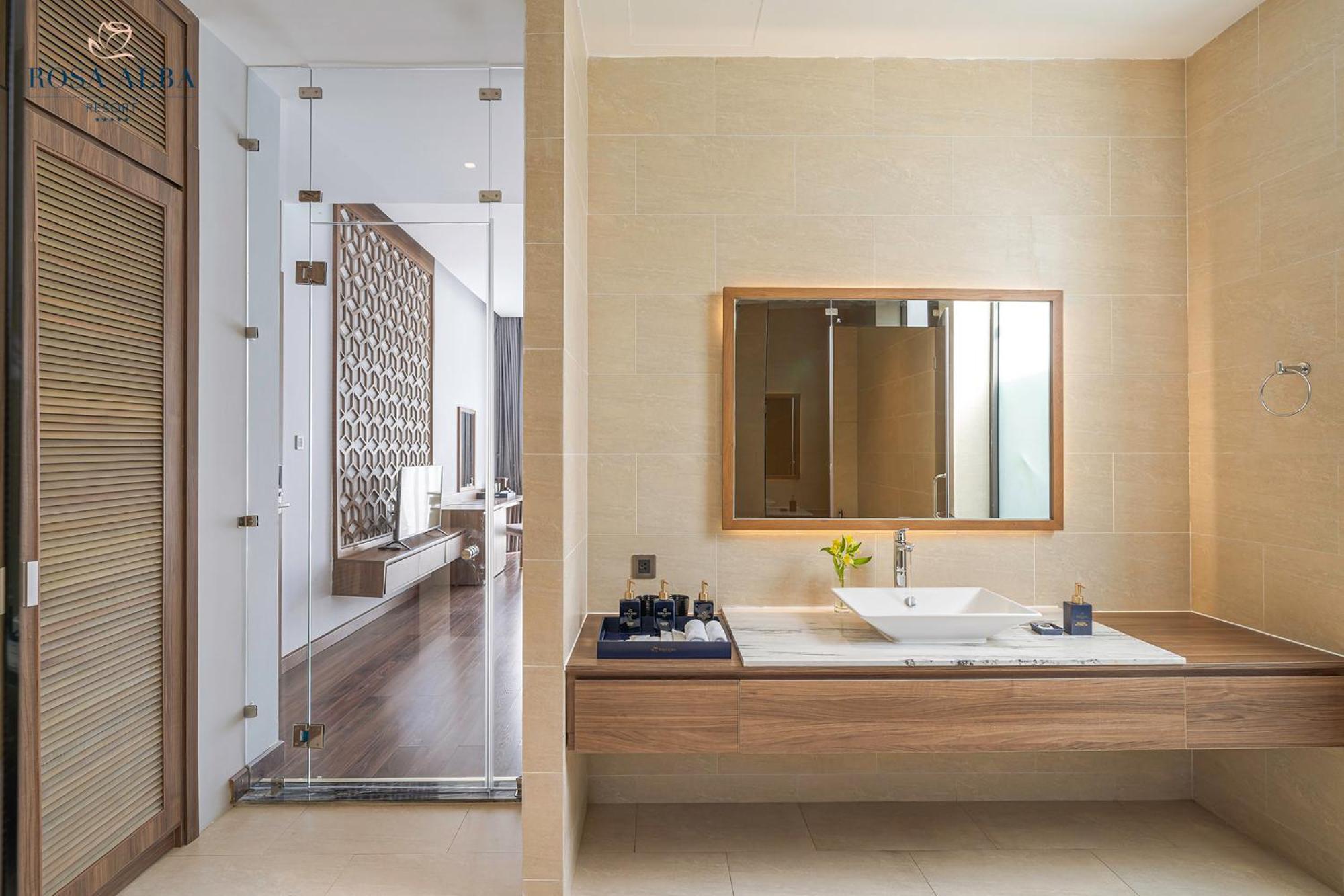 Hotel Rosa Alba & Tuy Hoa