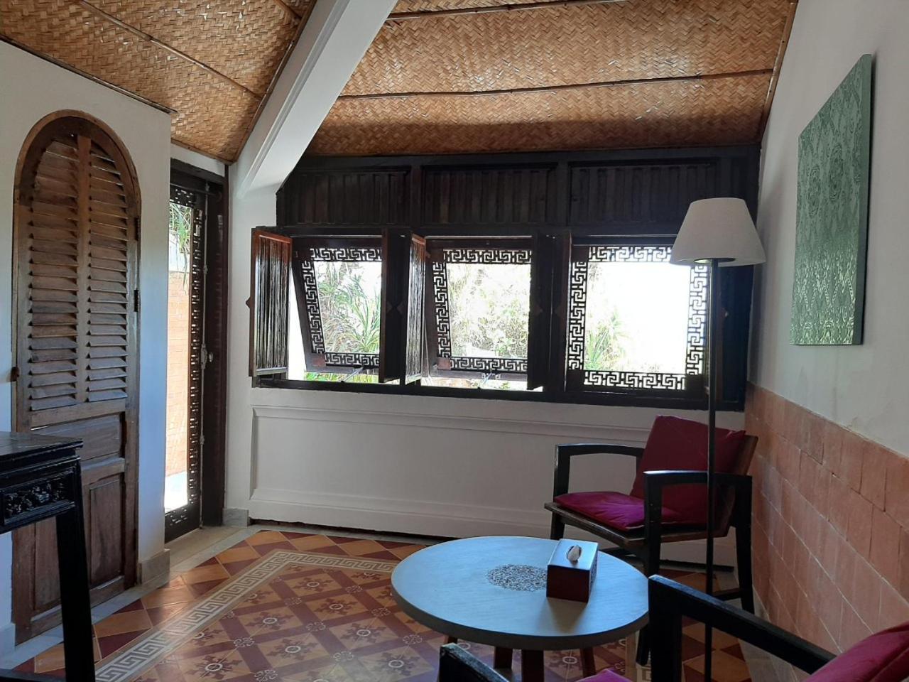 Resort Louise Boutique