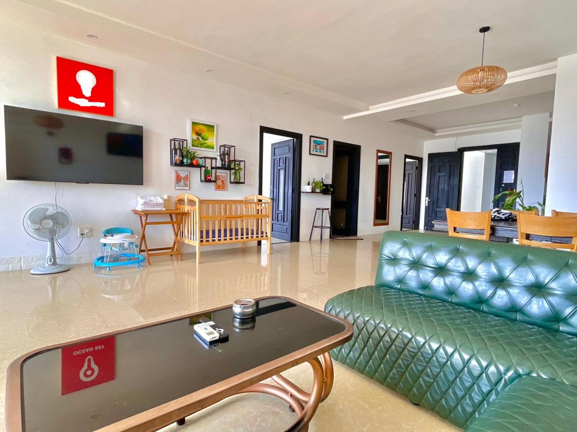 Place In 1504 Apartment