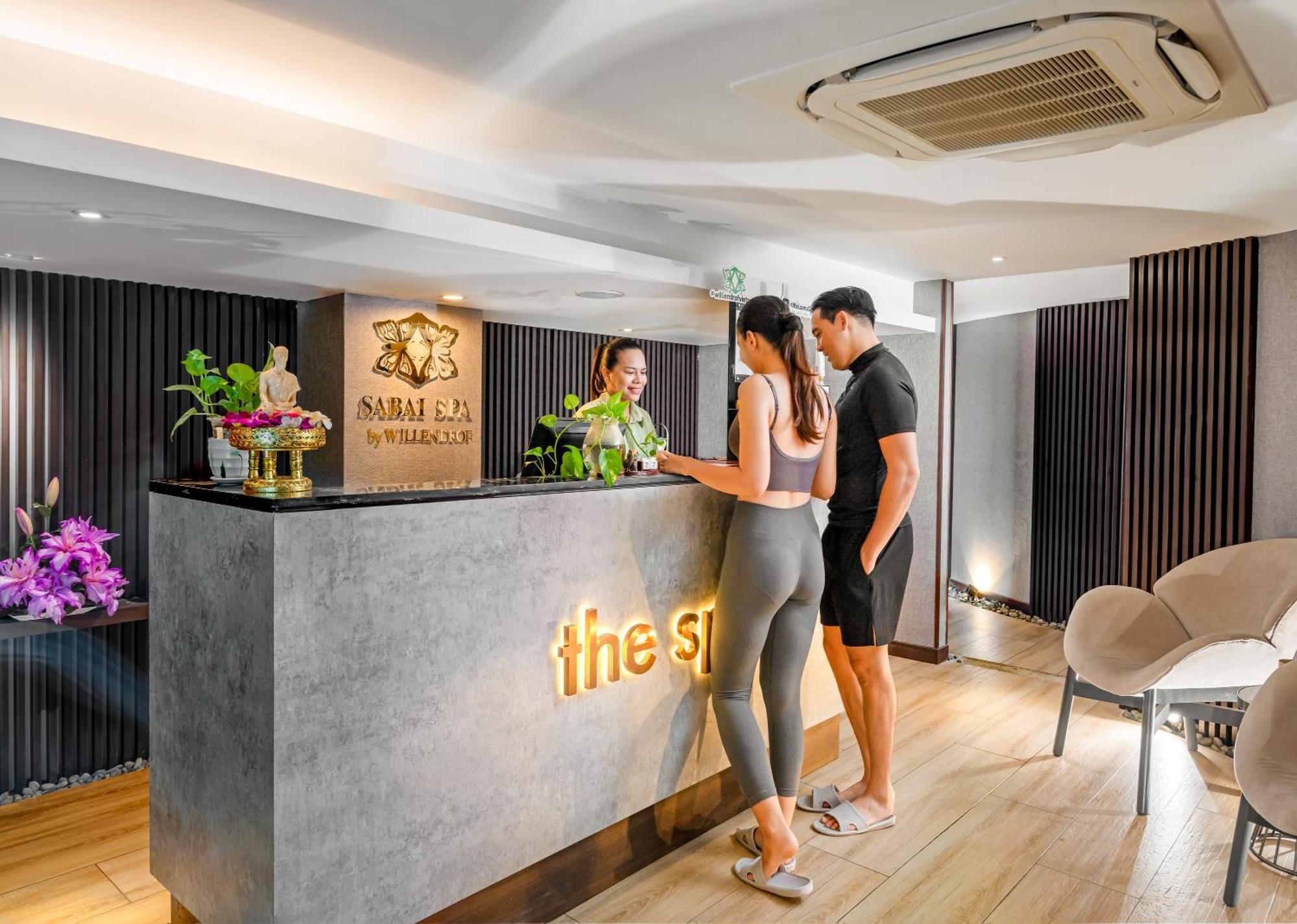 Khách sạn Premier Pearl 4*
