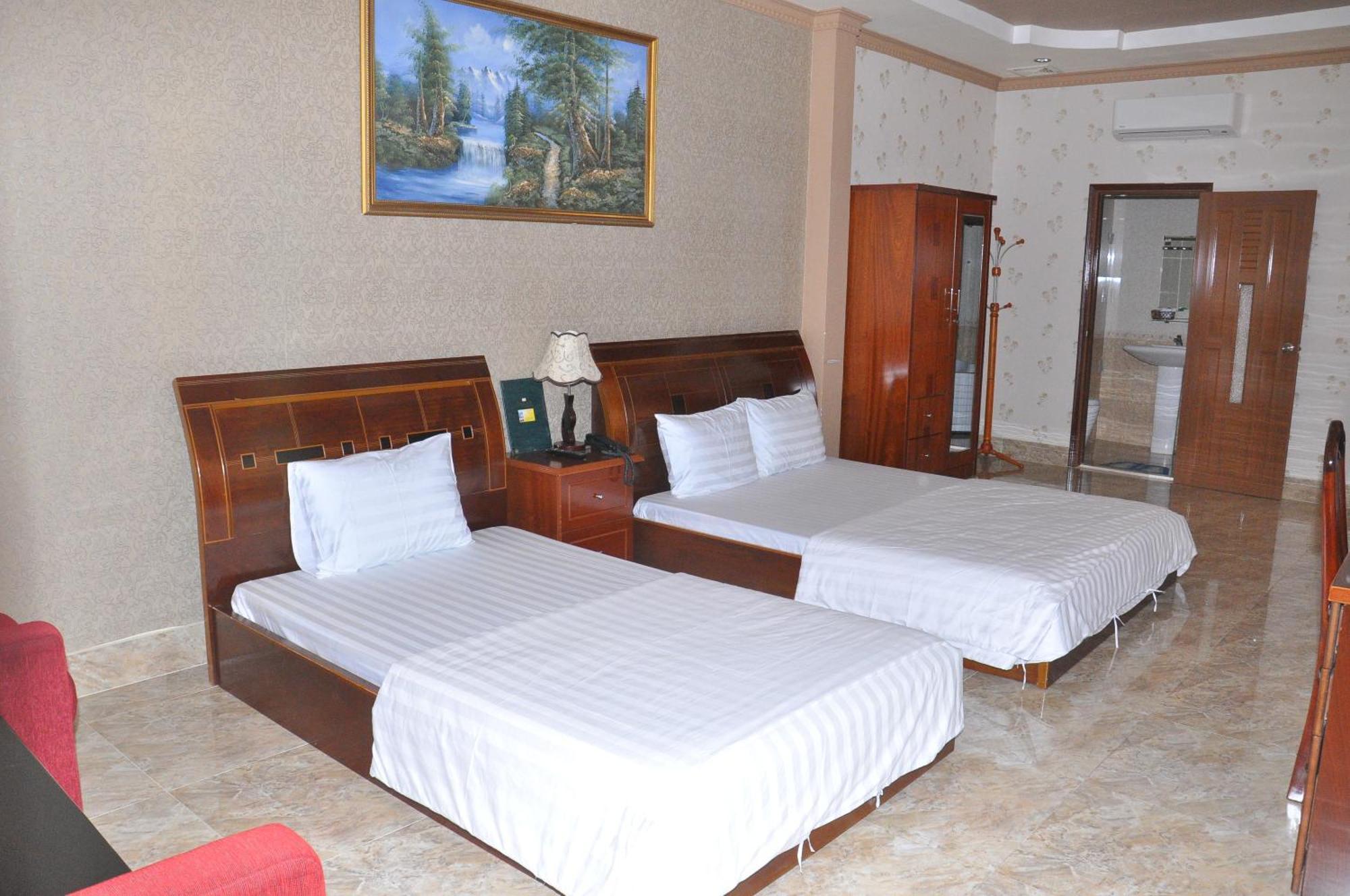 Phu Qui Hotel 2*