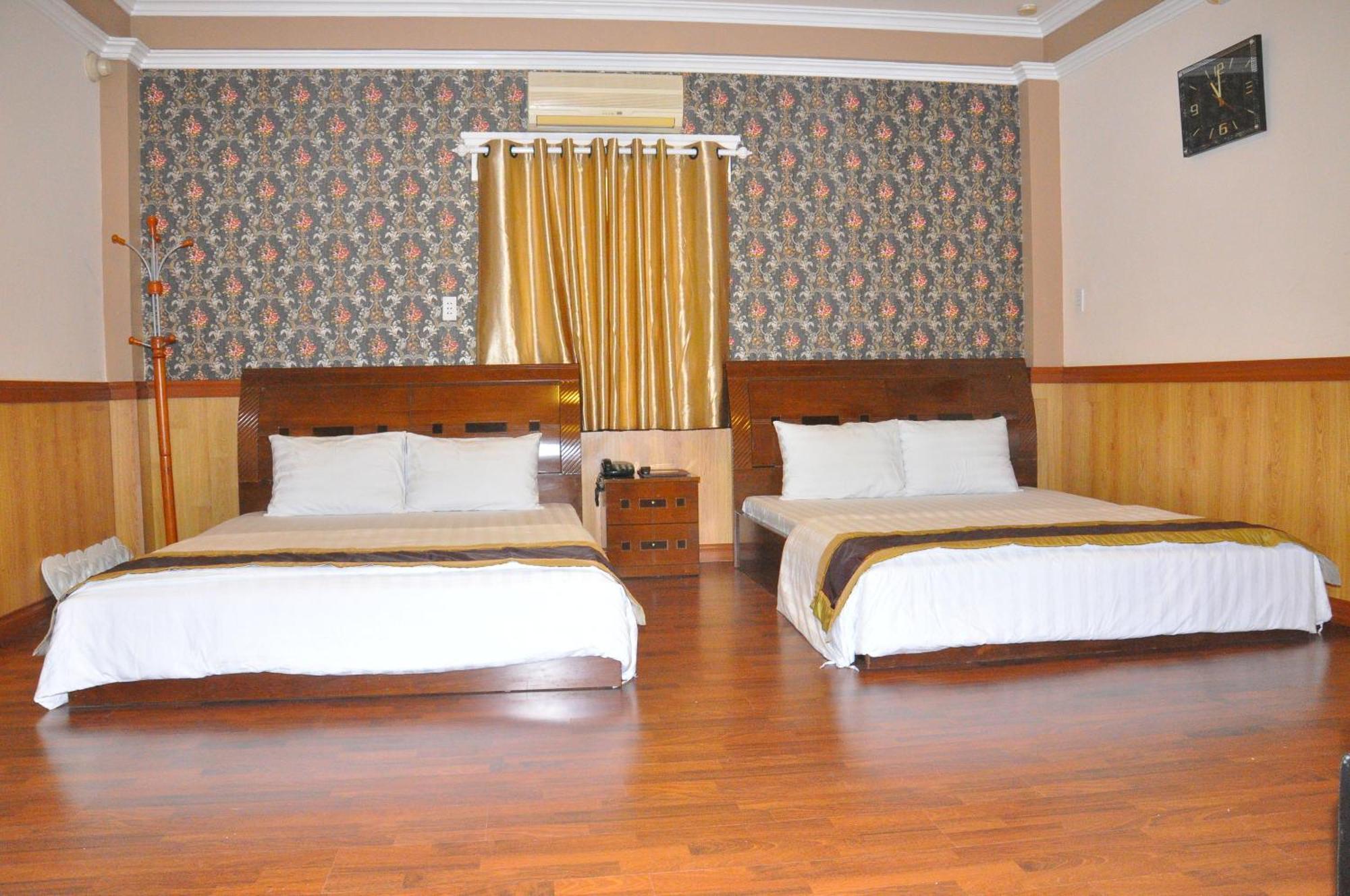 Hotel Phu Qui