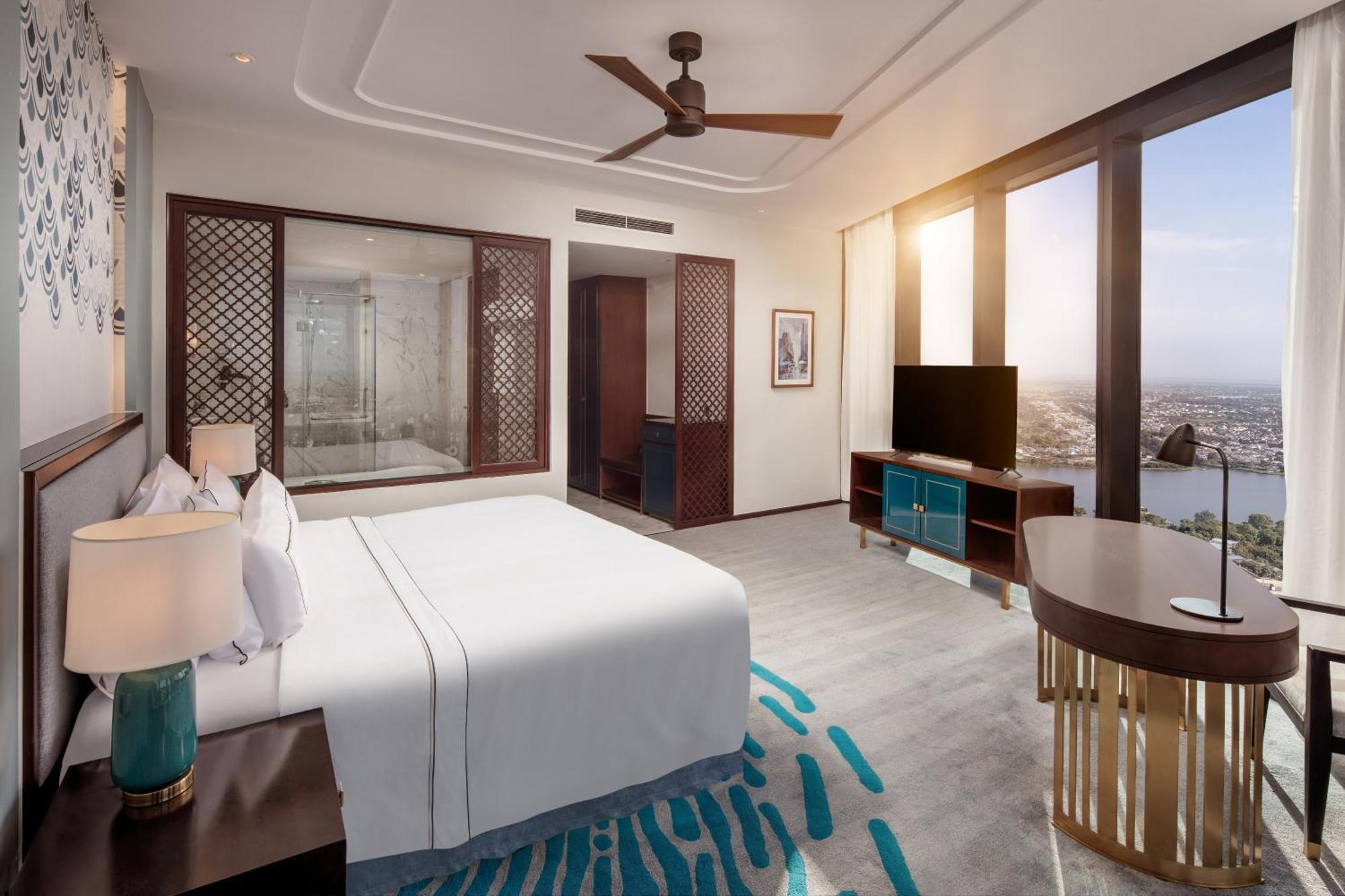 Melia Vinpearl 5* Hue