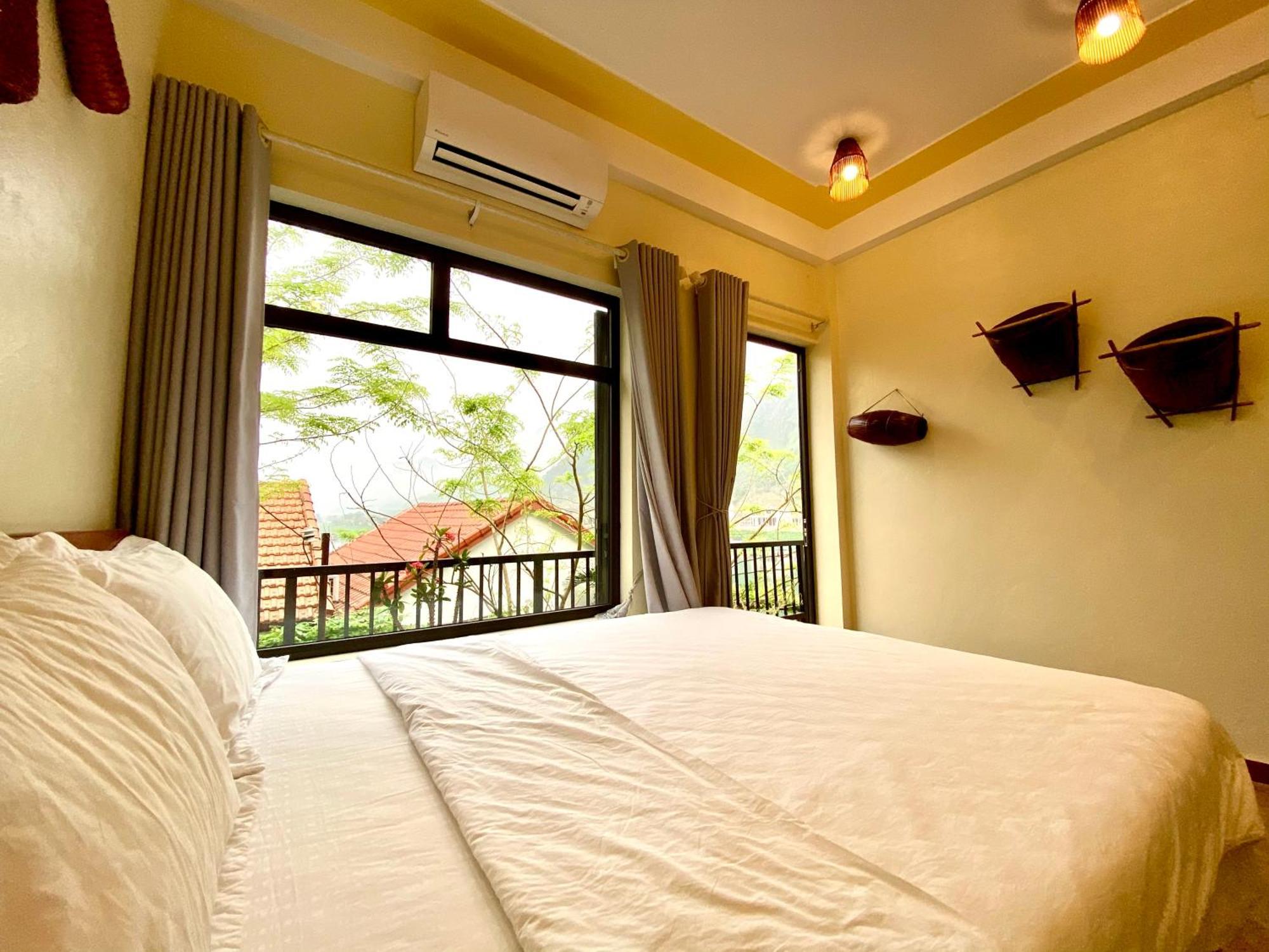 Hotel Coco Riverside