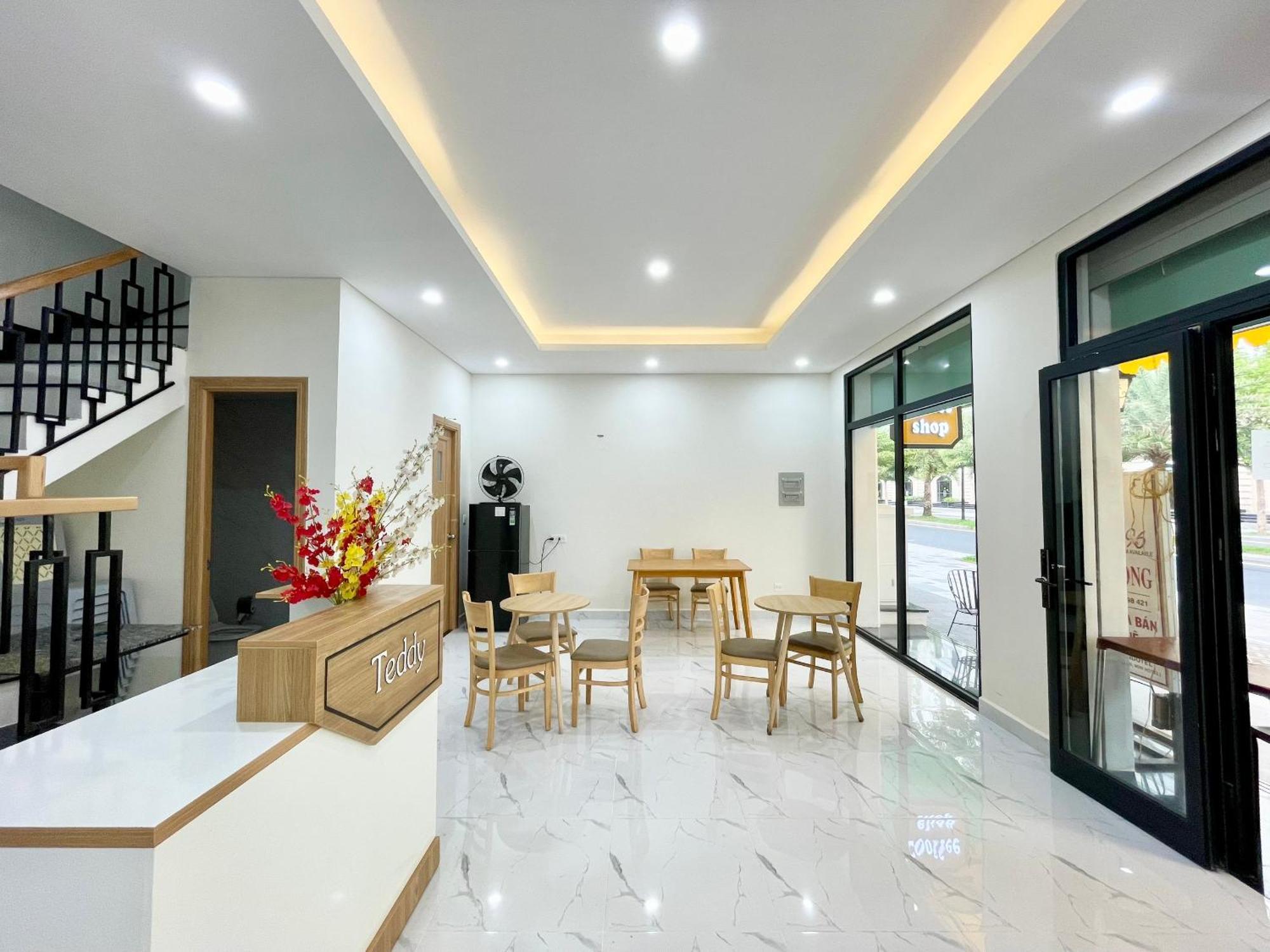 Hotel Teddy 108 & Cafe - 3 Stars - Grand World