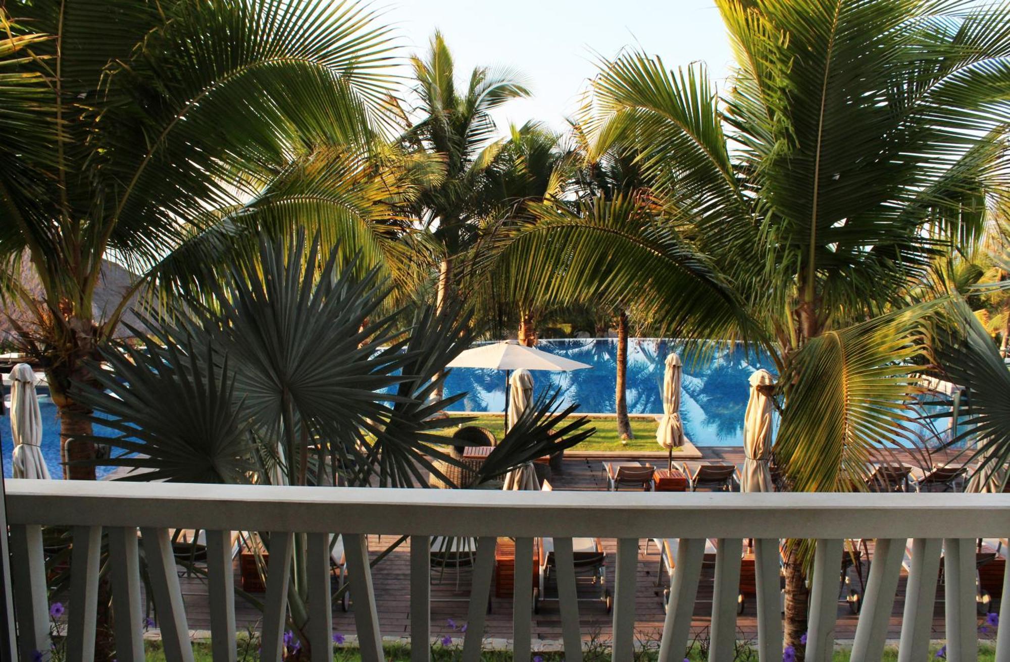 Resort The Cliff & Residences 4*