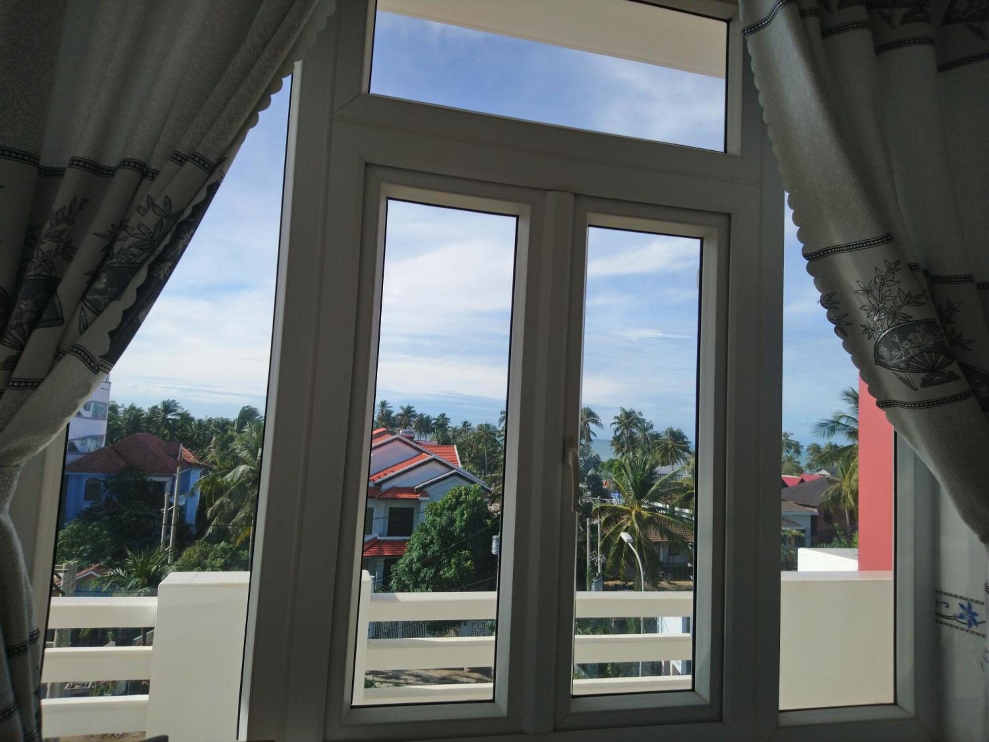Hung Phuc Mui Ne Hotel 2*