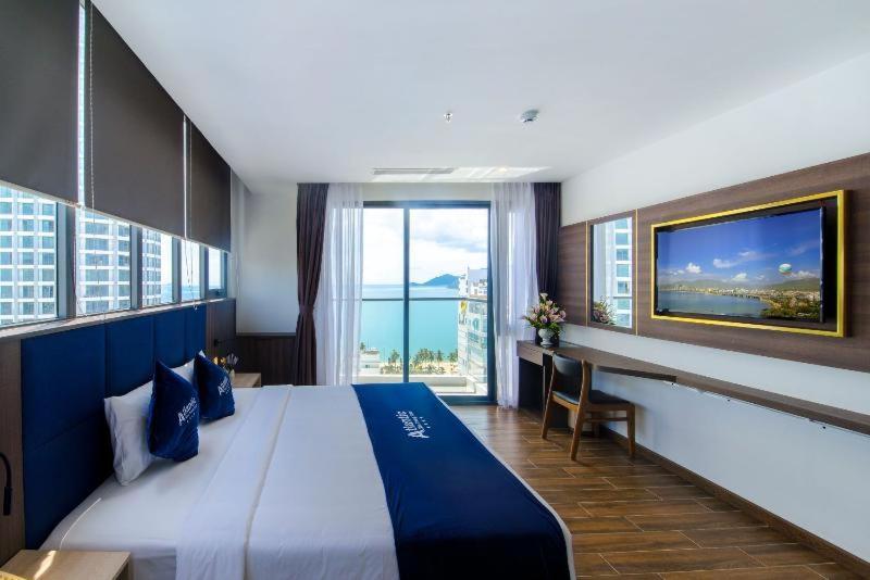 Atlantic 4*