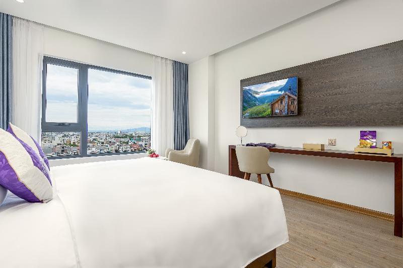 Hotel Aria Grand & 4*