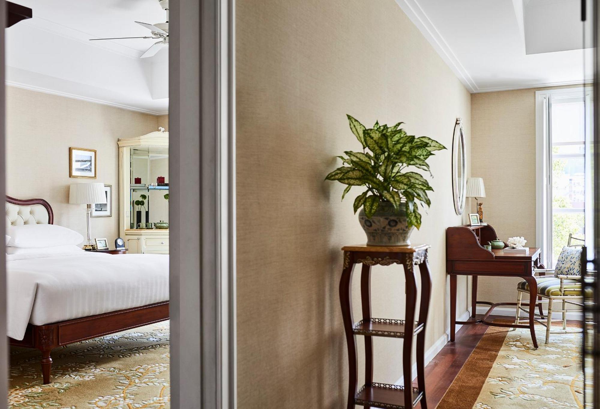 Park Hyatt Sài Gòn Khách sạn 5*