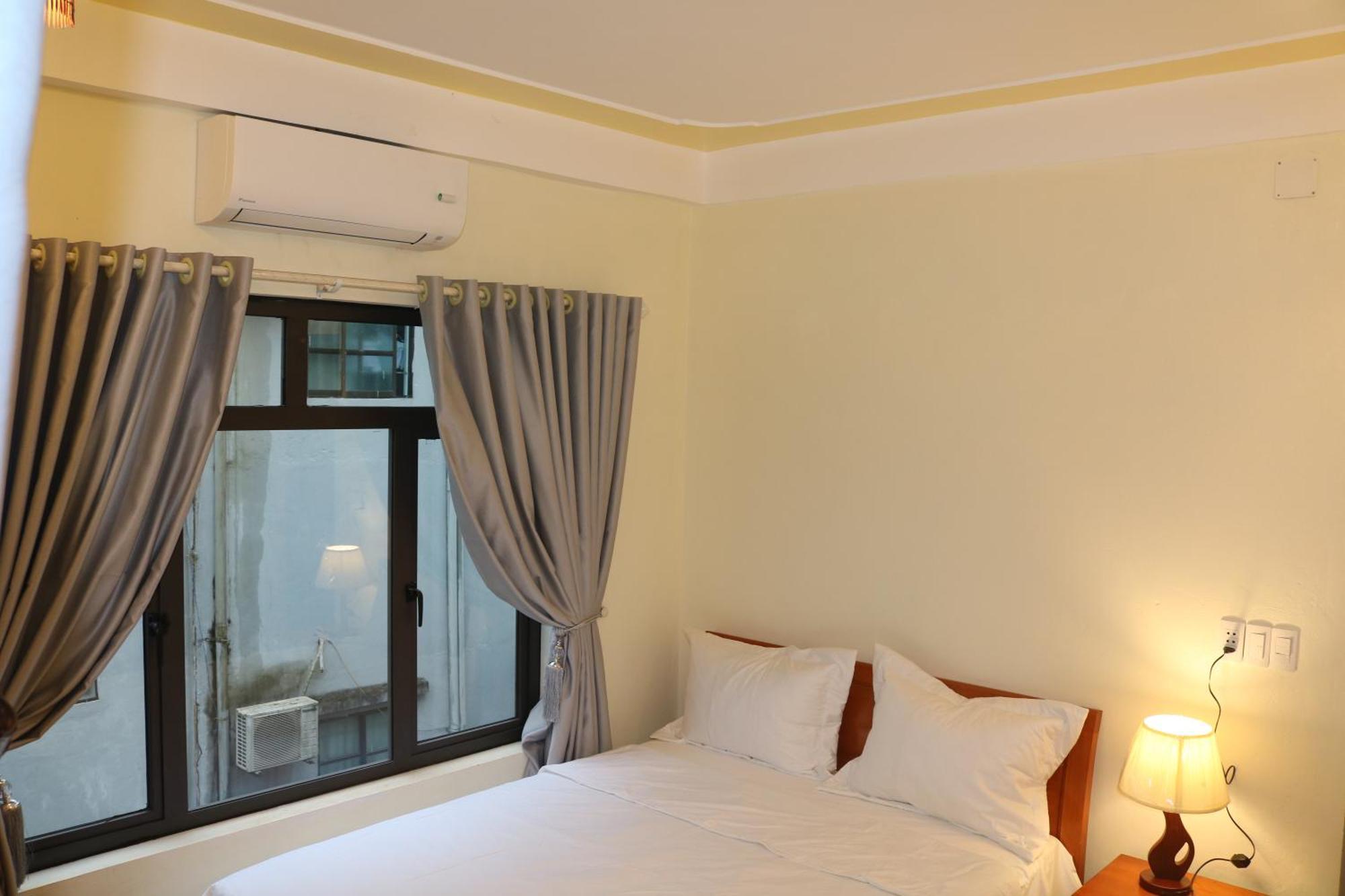 Hotel Coco Riverside