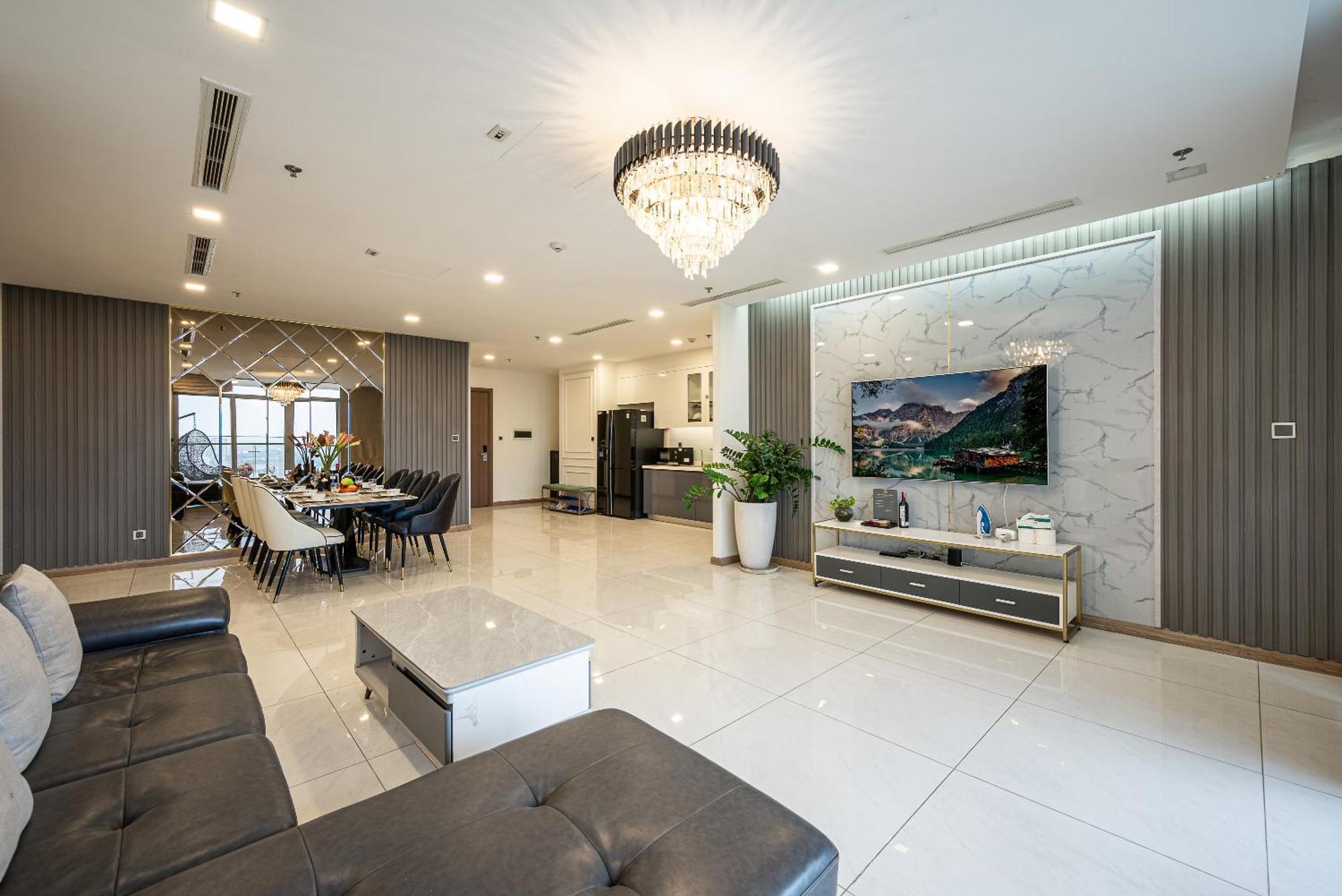 Khách sạn hẻo lánh Vinhomes 4*
