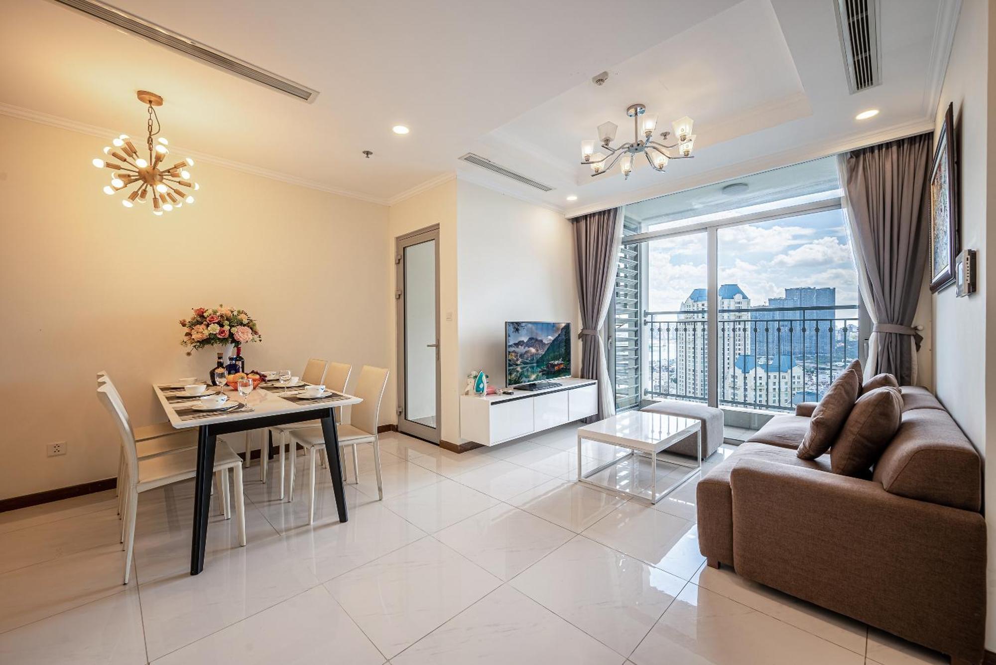 Khách sạn hẻo lánh Vinhomes 4*