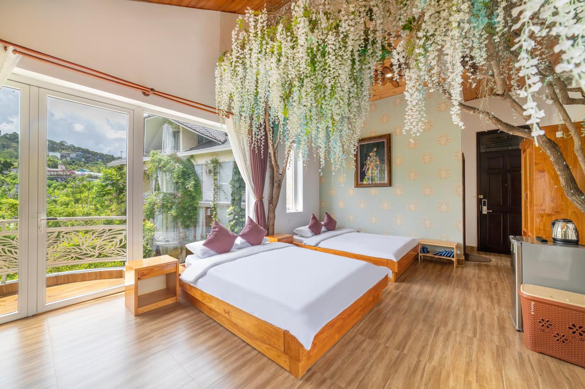 Resort Dream Flower