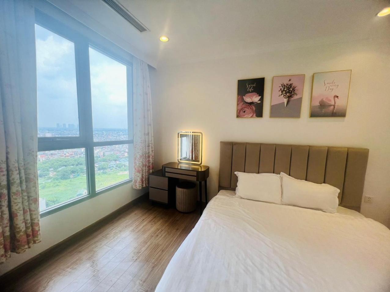 Bom Homes- Vinhomes Times City- 1br- Cozy