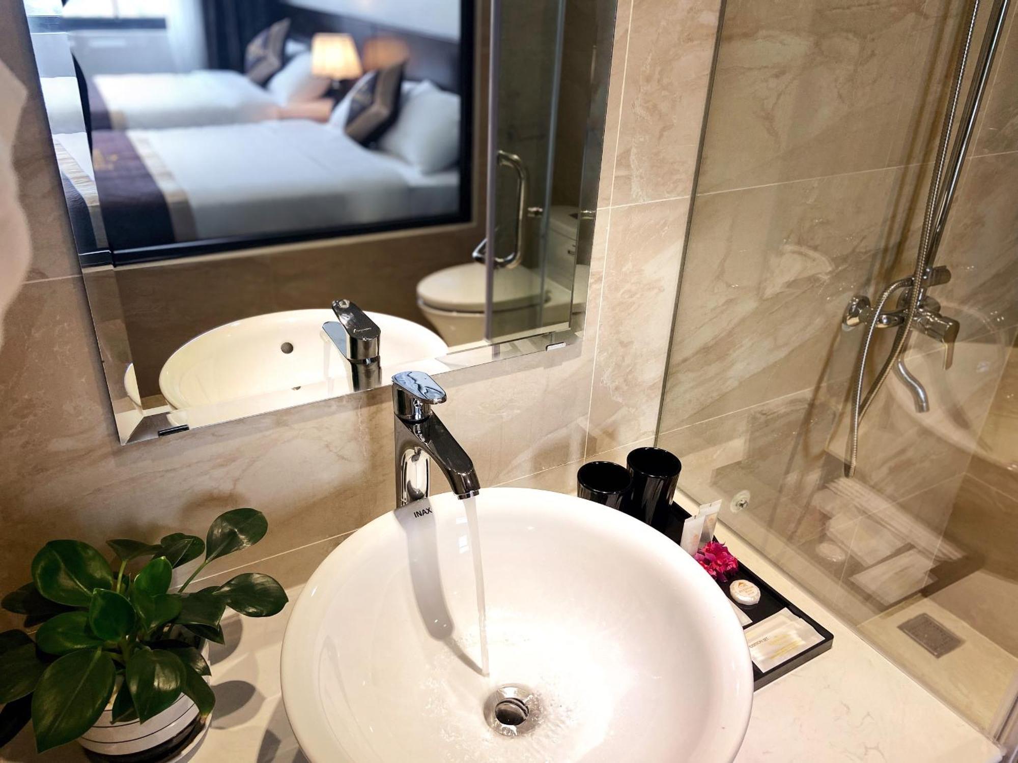 Elysinam Boutique Khách sạn