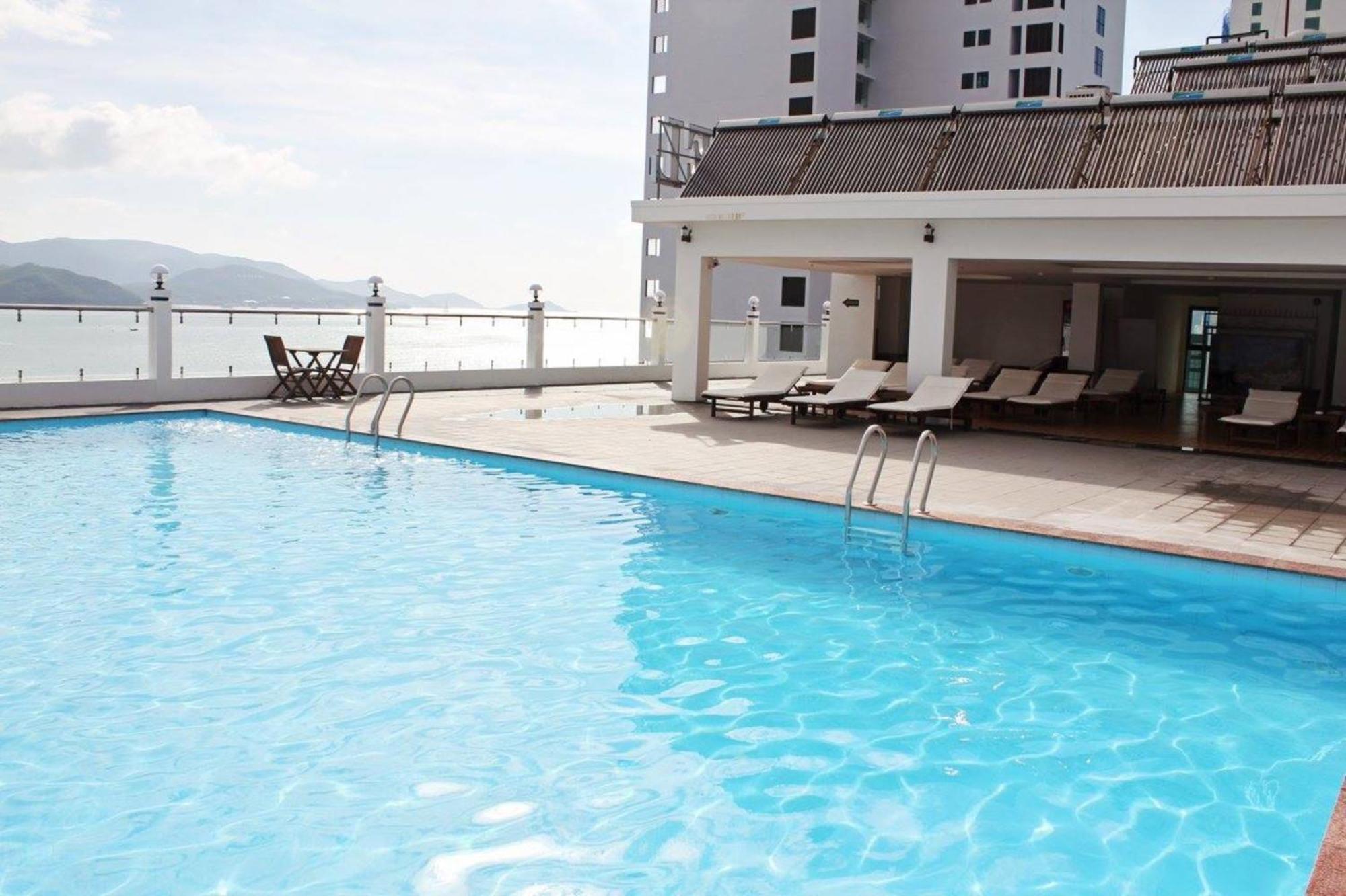 Happy Light 4* Nha Trang