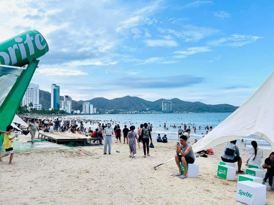 Beachfront Scenia Bay Apartment Nha Trang