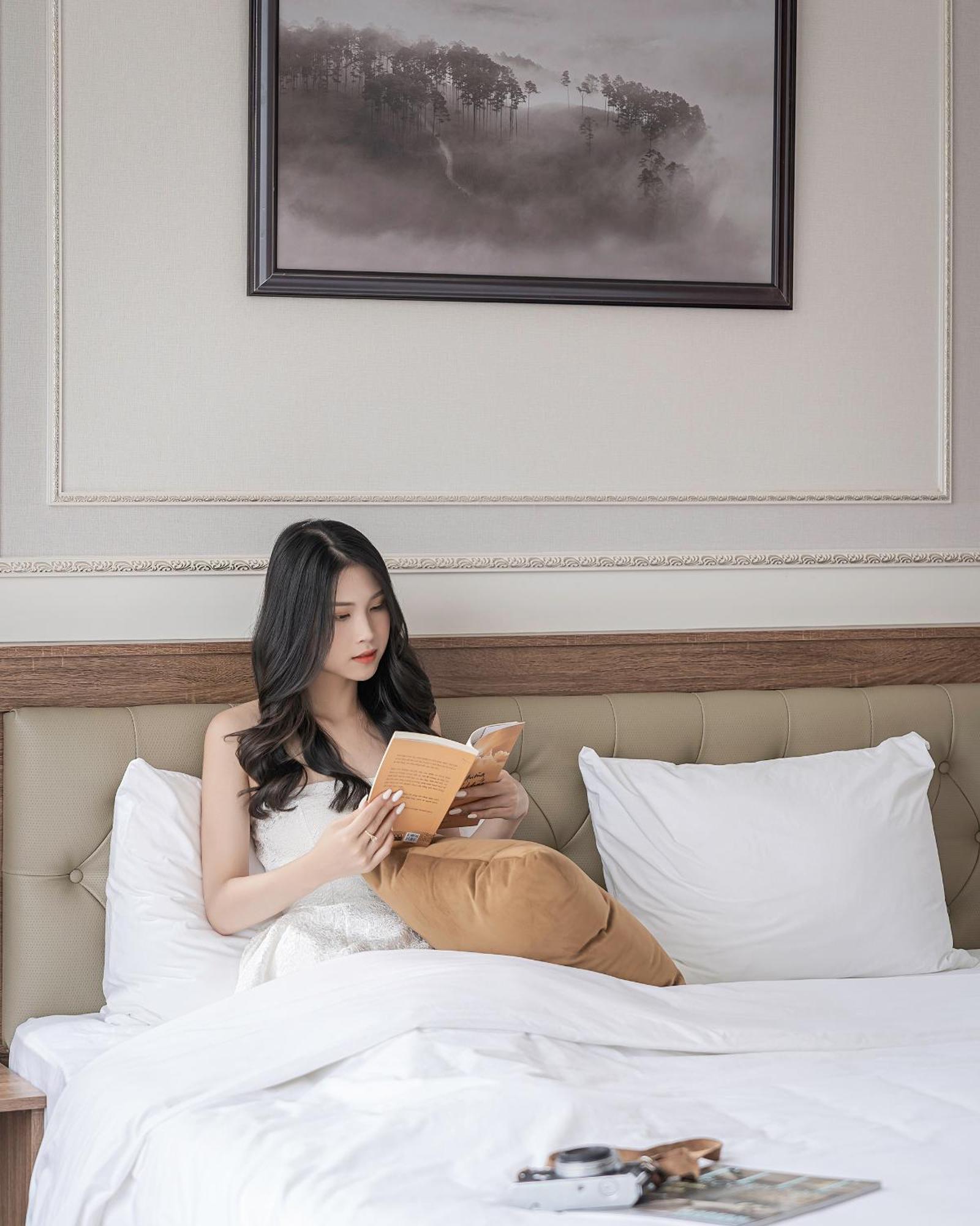 Hotel Pine View