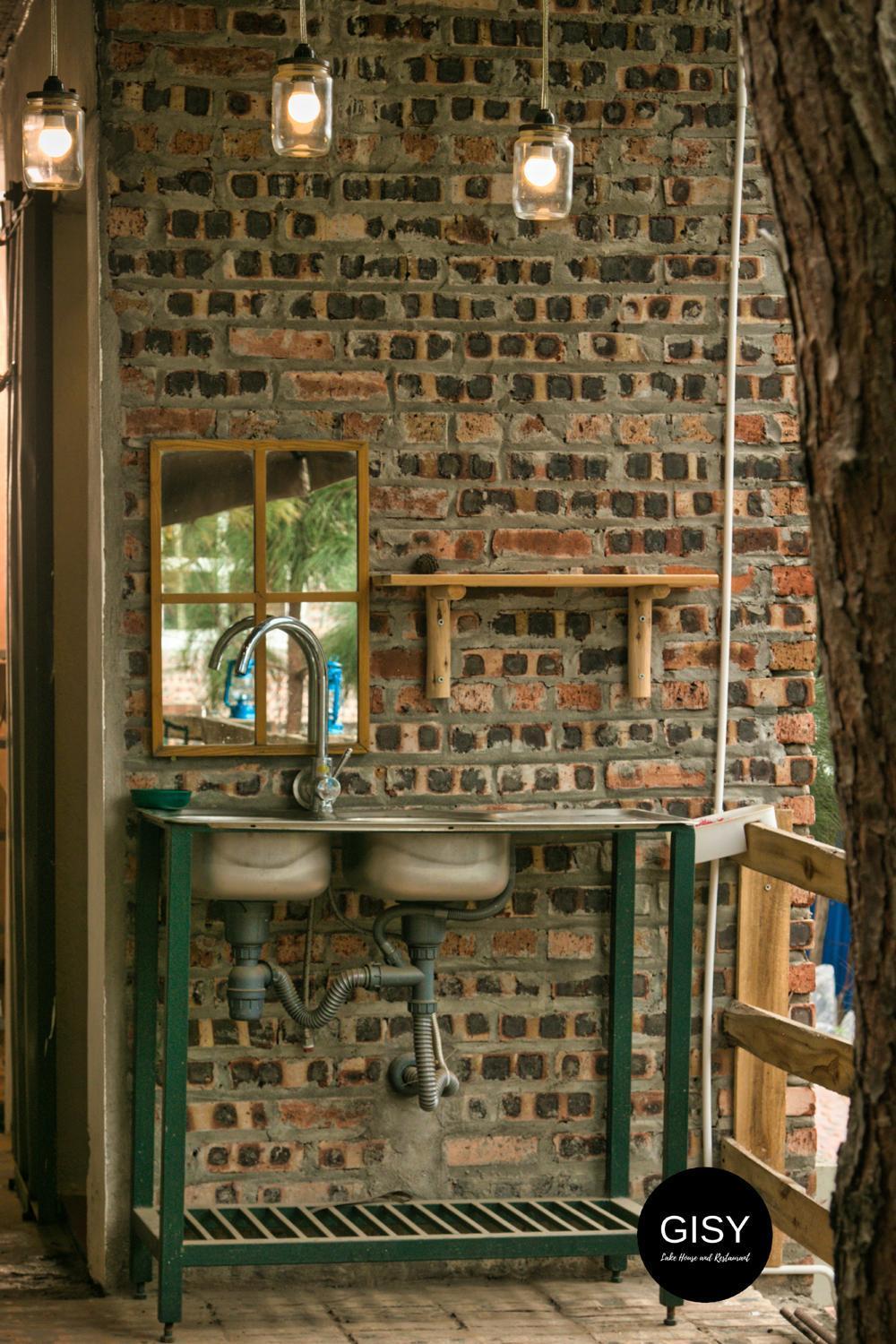 Bed & Breakfast Gisy Water Tower *