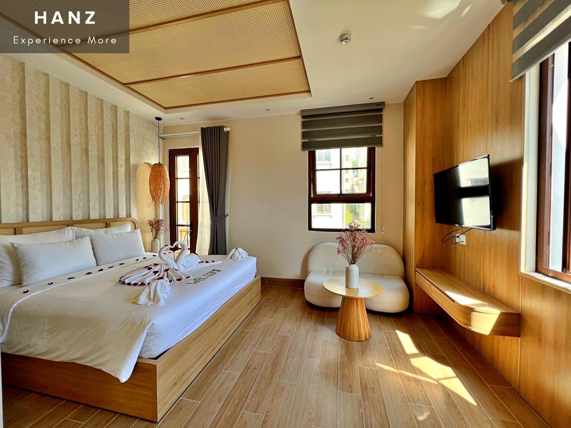 Hanz Lagoon Sunset Escape 4*