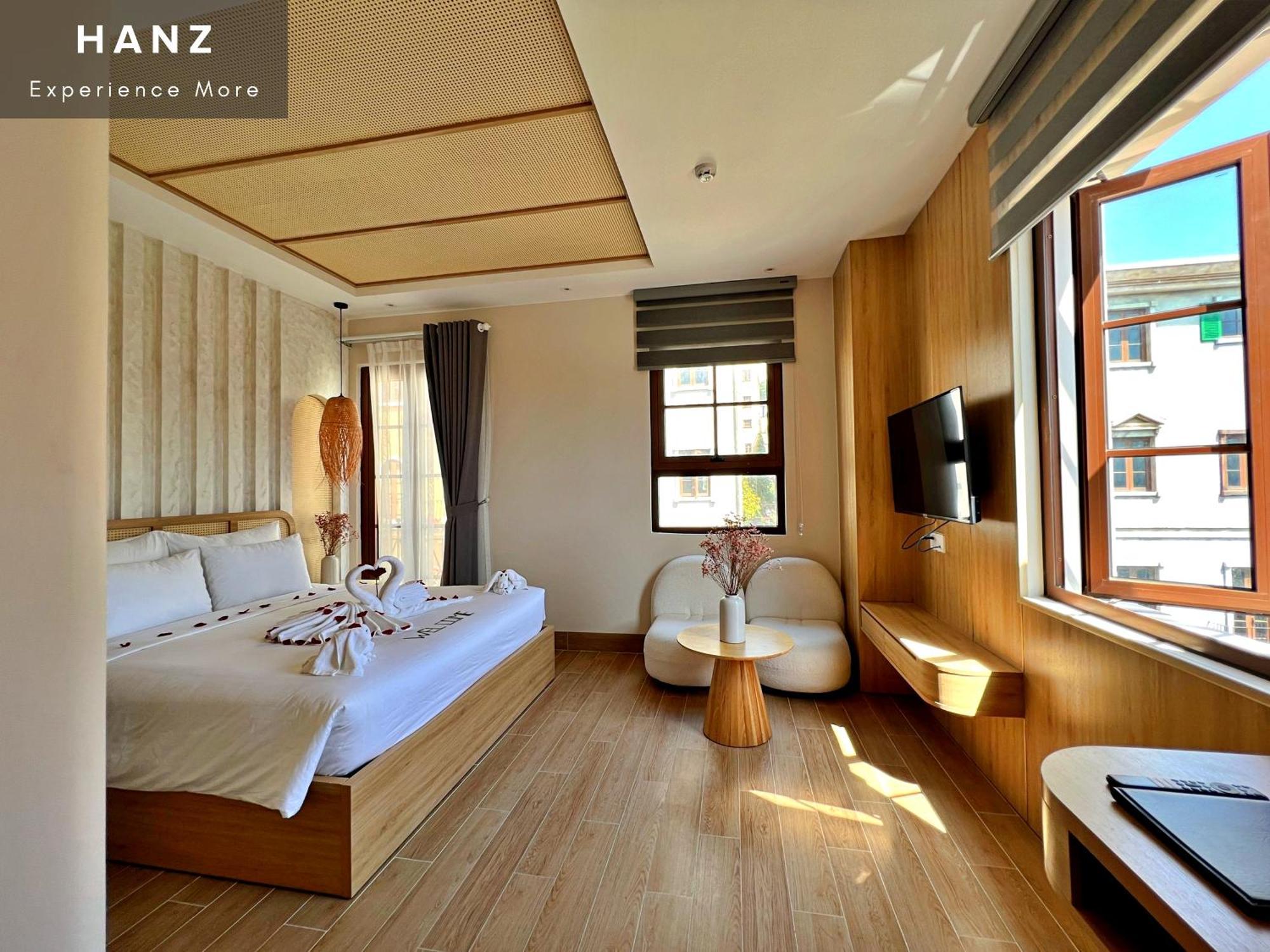 Hanz Lagoon Sunset Escape Hotel 4*