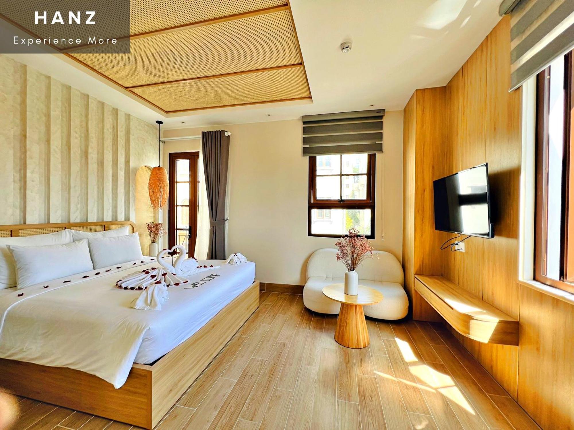 Hanz Lagoon Sunset Escape Phu Quoc