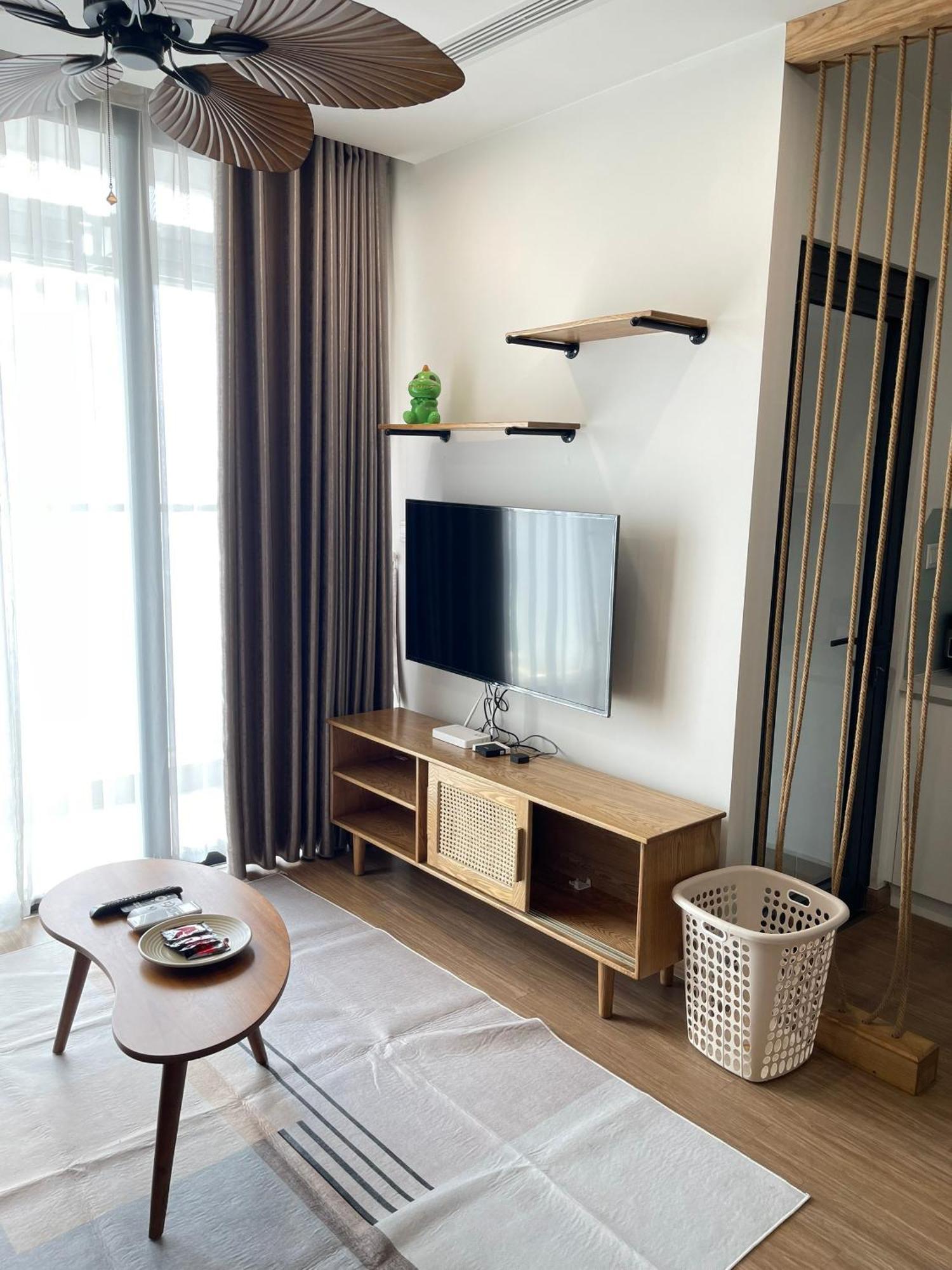 - Vinhomes Skylake - Luxury Services - Galaxyhouse Apartment