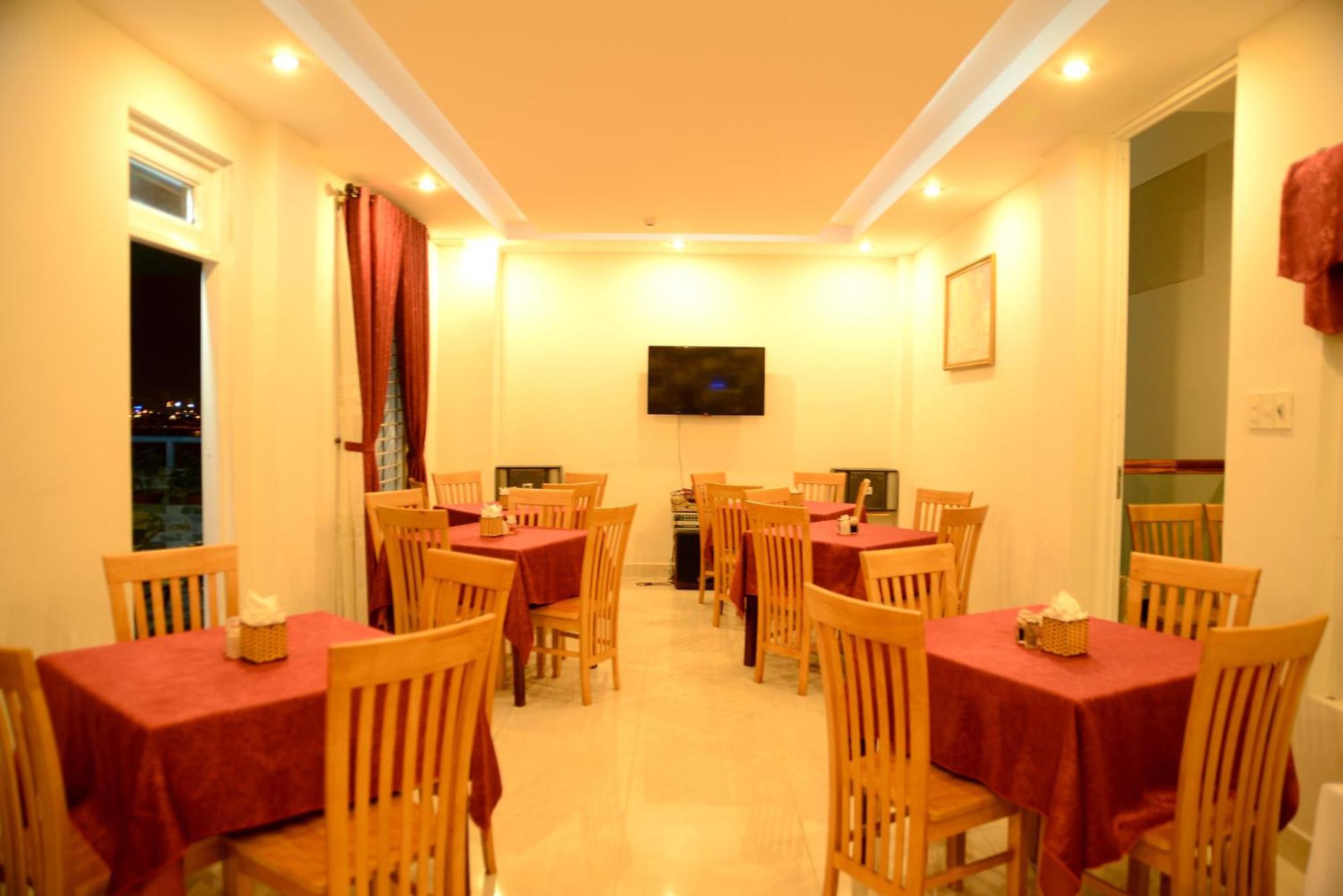 Red Diamond Hotel