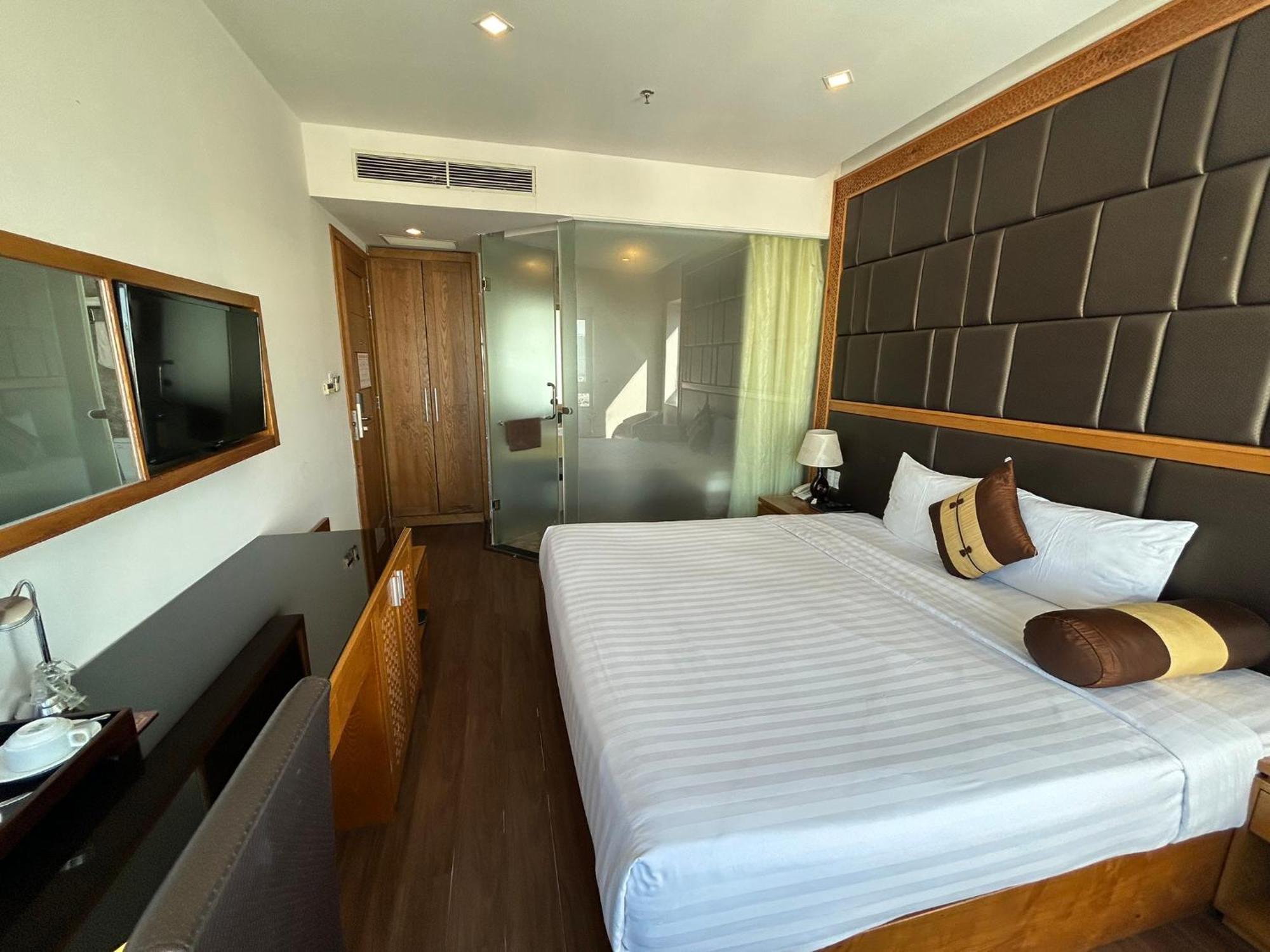 Bliss Luxury Hotel 4*