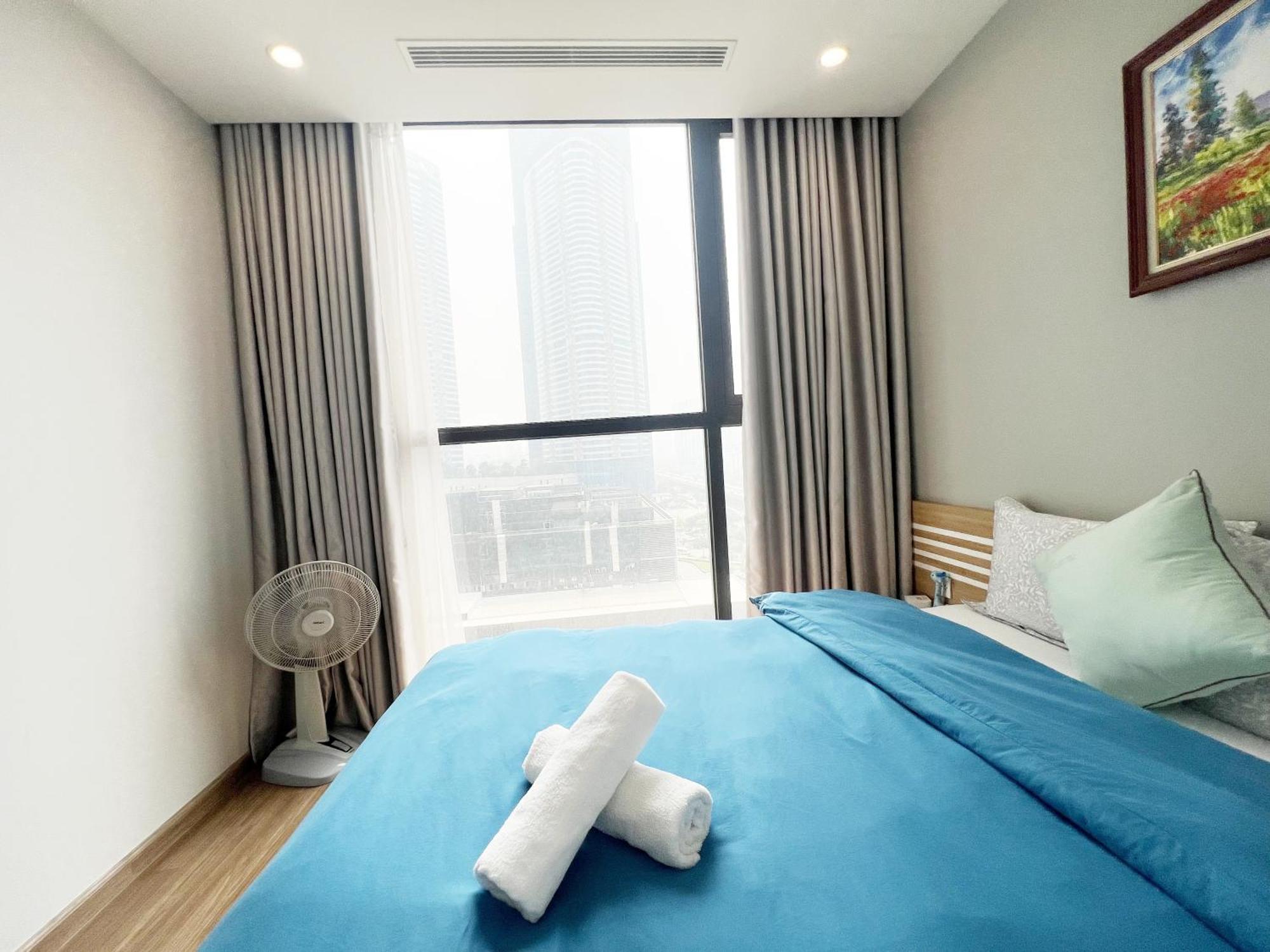 Apartment Luxury Vinhomes Skylake *