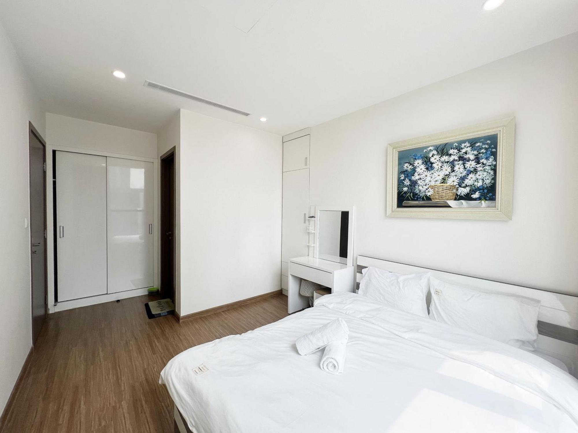 Apartment Luxury Vinhomes Skylake