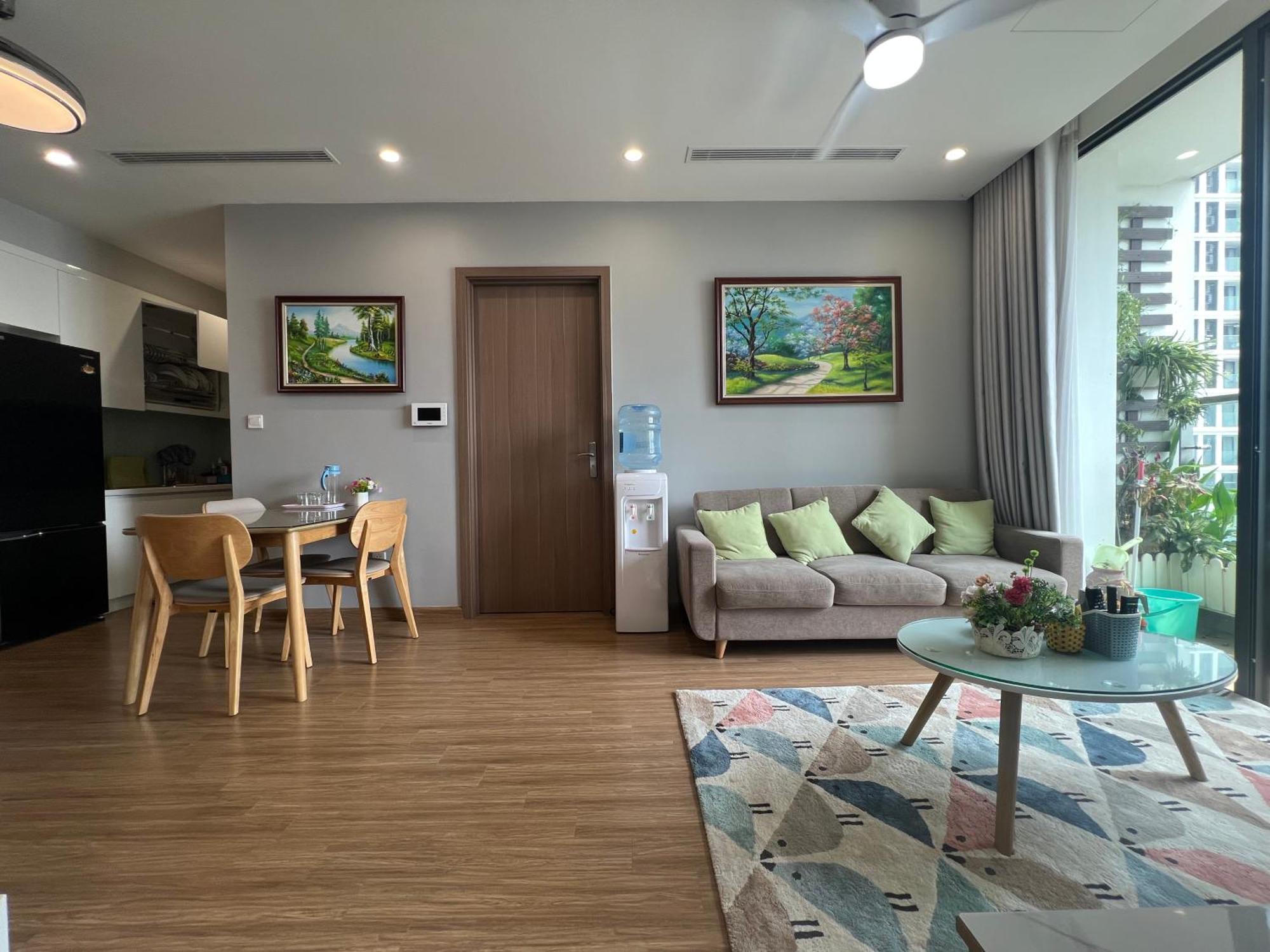 Luxury Vinhomes Skylake Apartment