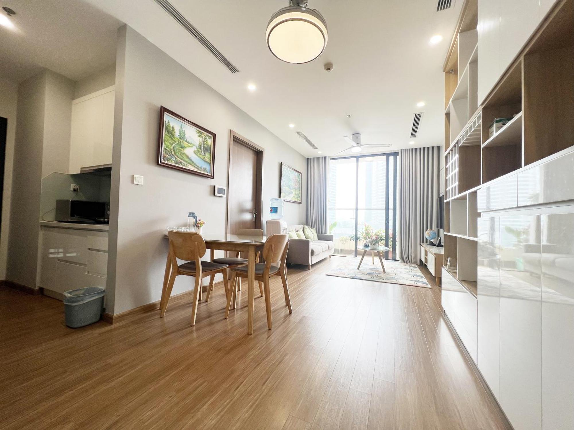Luxury Vinhomes Skylake Apartment *