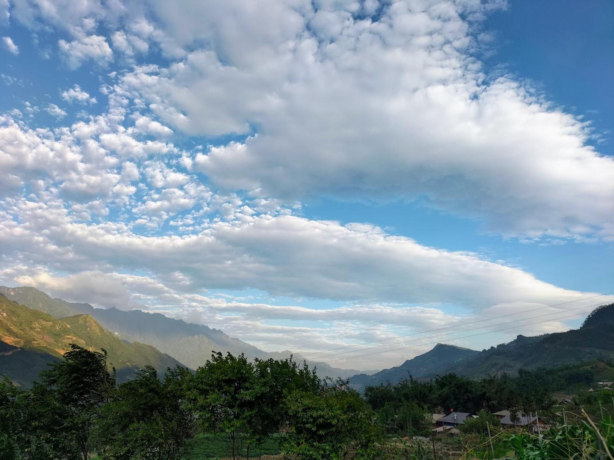 Muong Hoa Hmong *