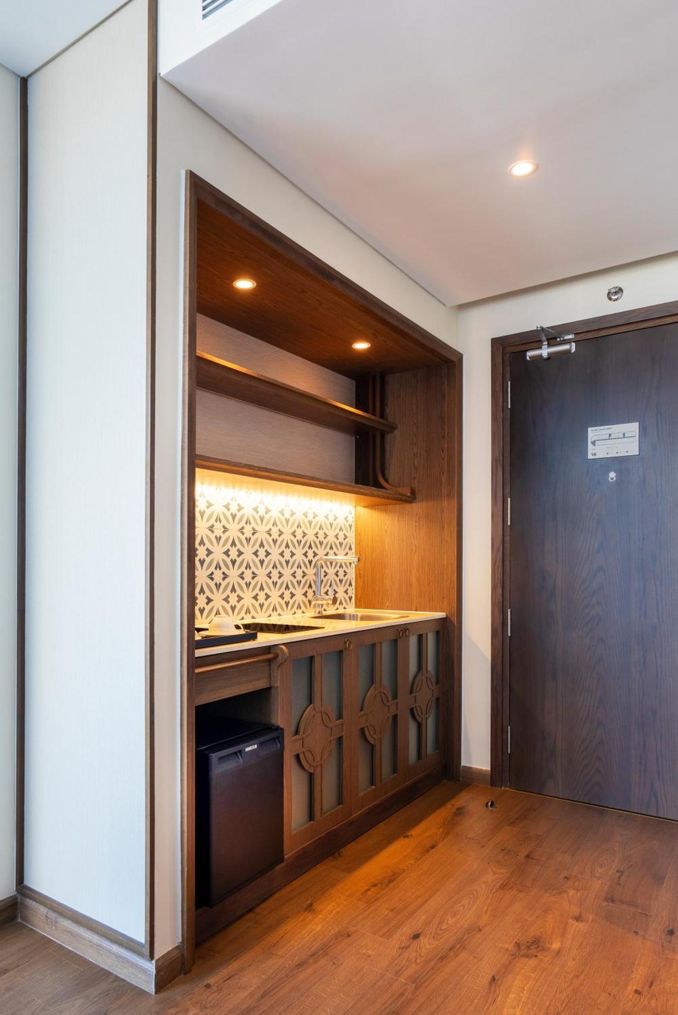 Mandala Cham Bay Mui Ne Hotel 5*