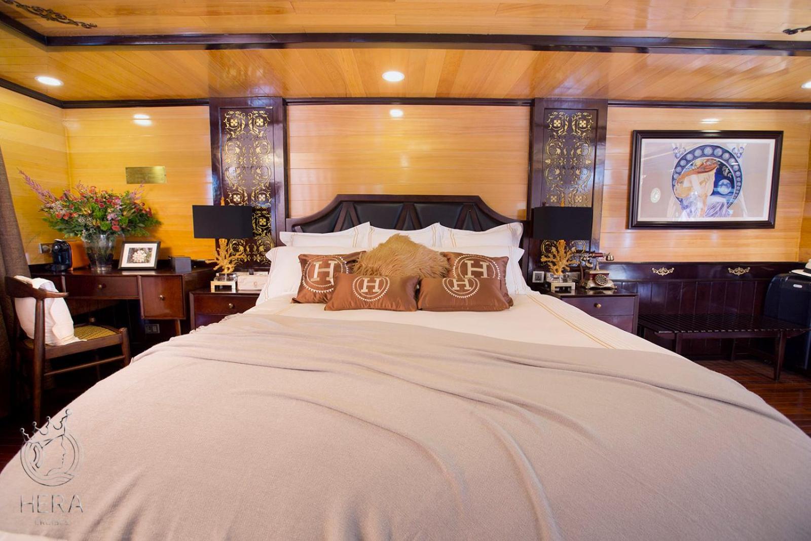 Hera Grand Lux Cruise On Bay 5* Hạ Long