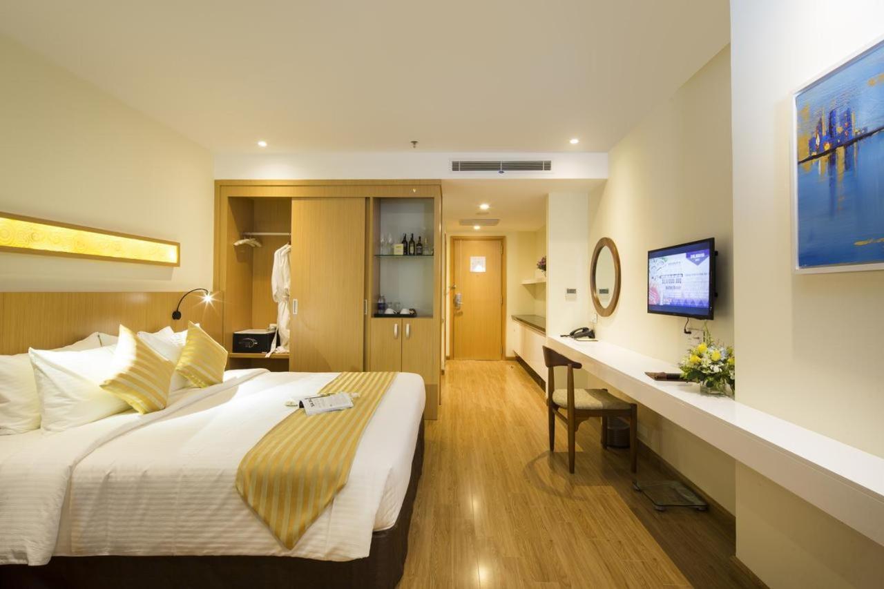 Holi Starcity Apartment *