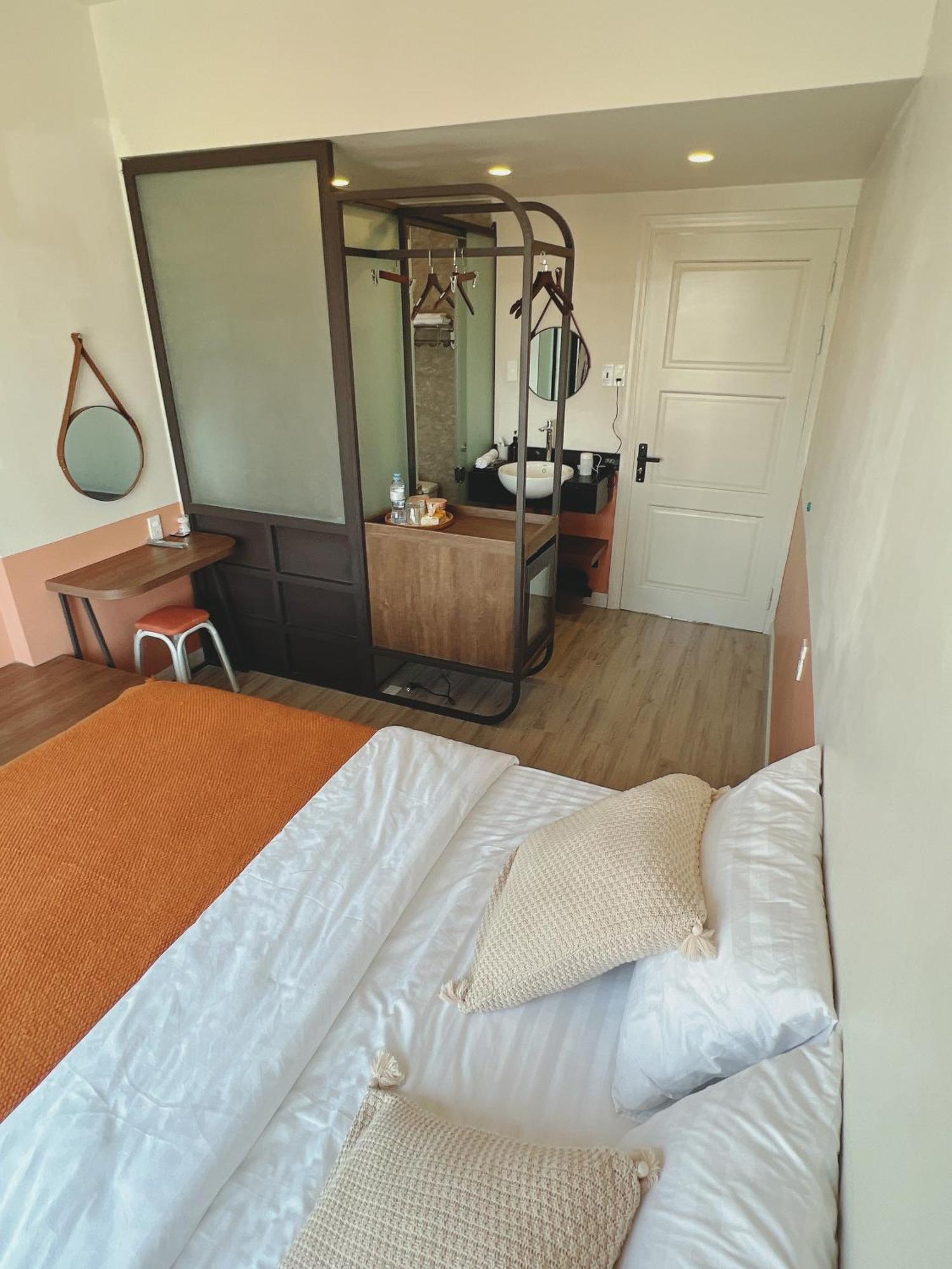 El Pino House 3* Khu Chi Lang