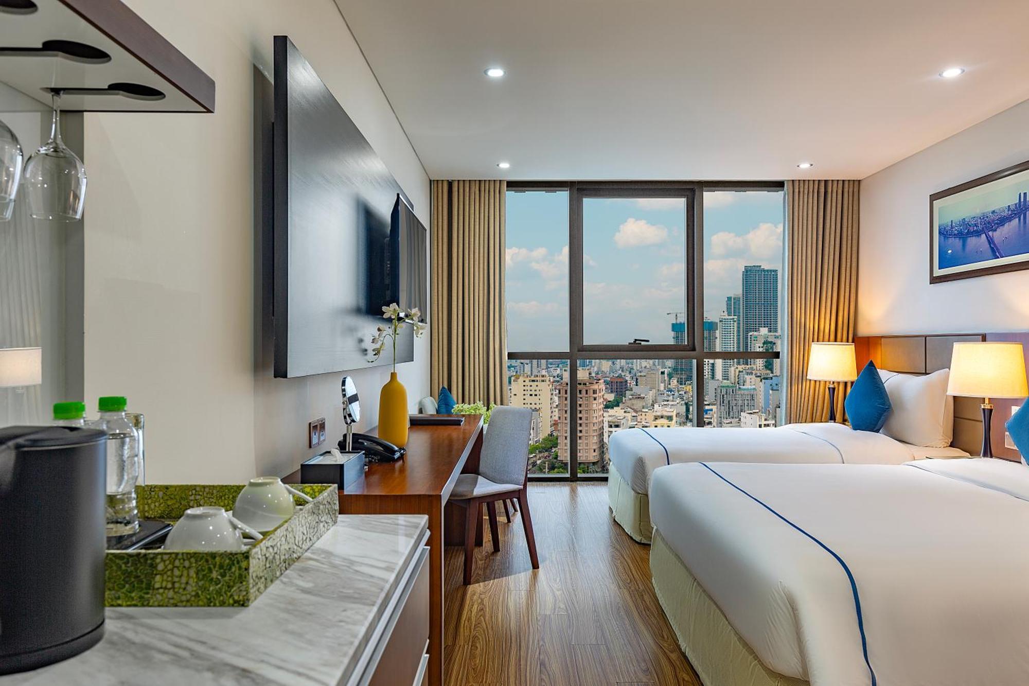 Pavilion Hotel