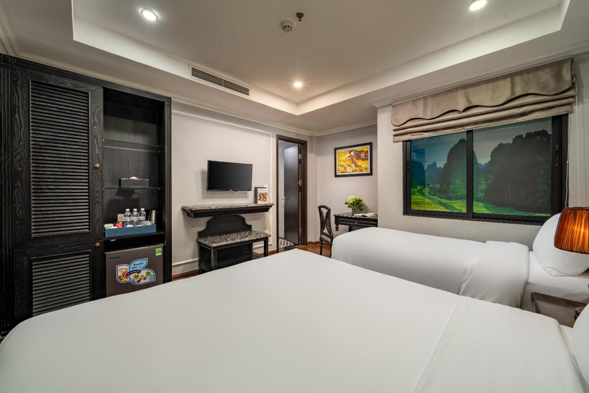 Khách sạn Amara And 4*