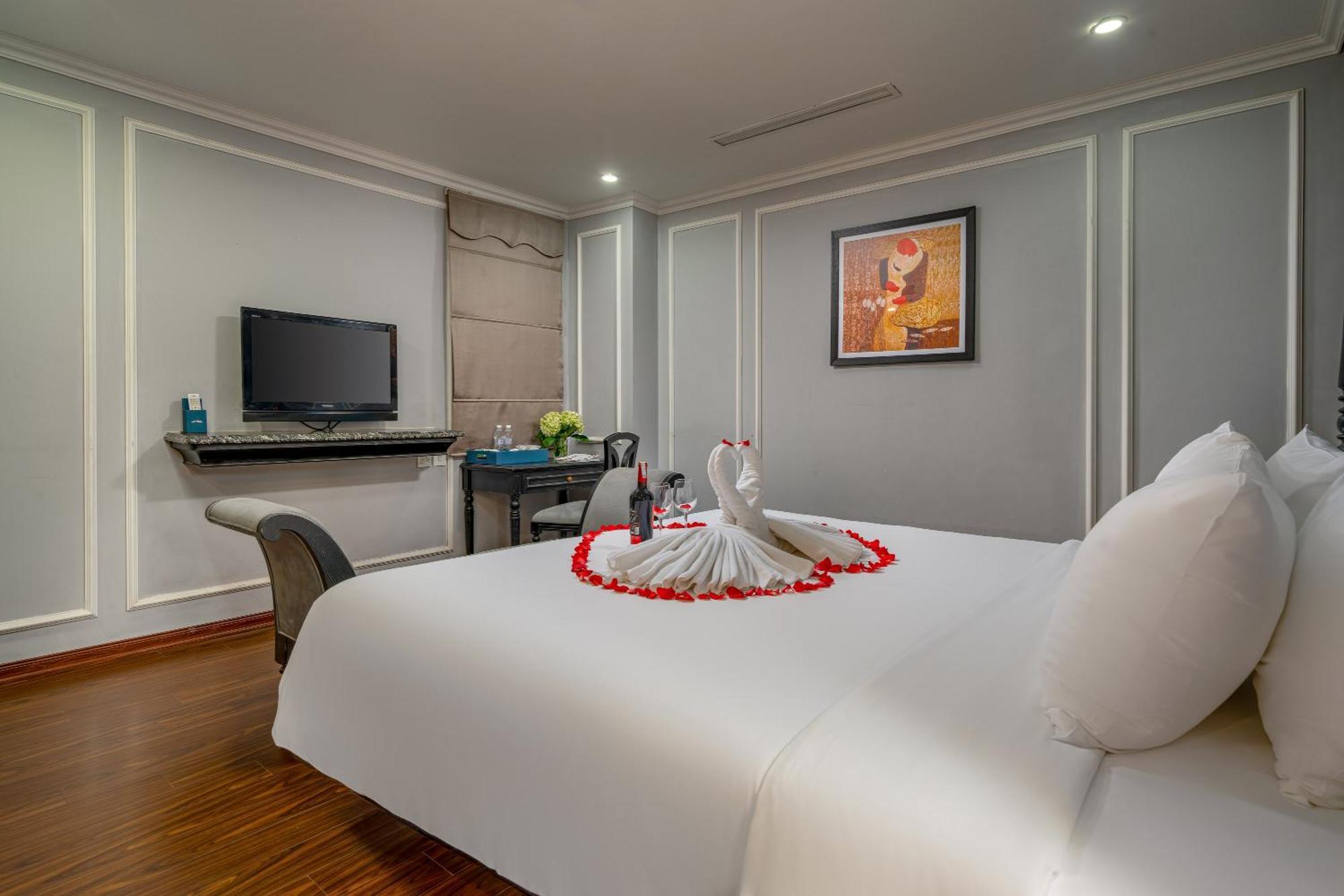 Amara And Khách sạn 4*
