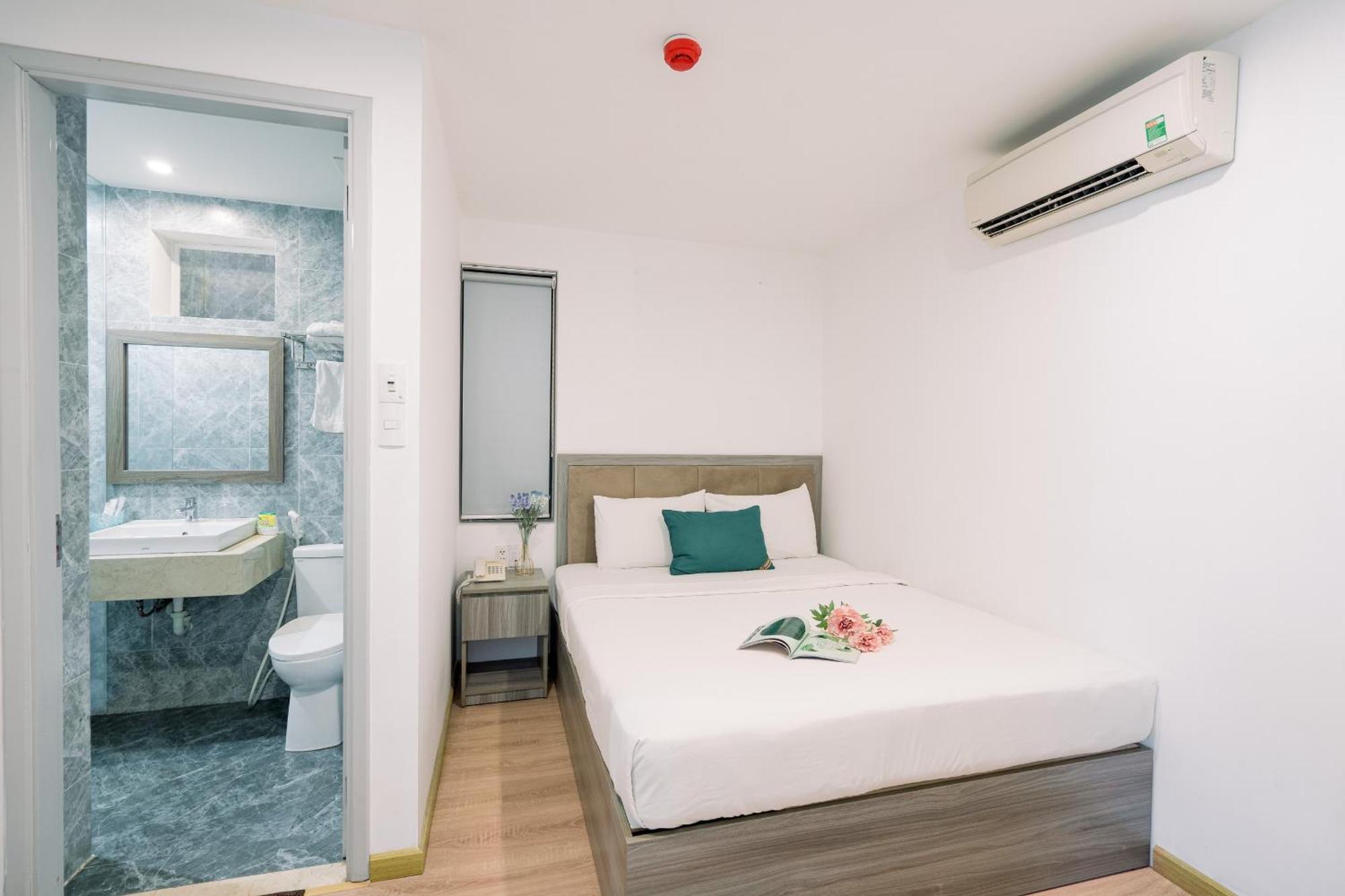 Hotel Eros 2*