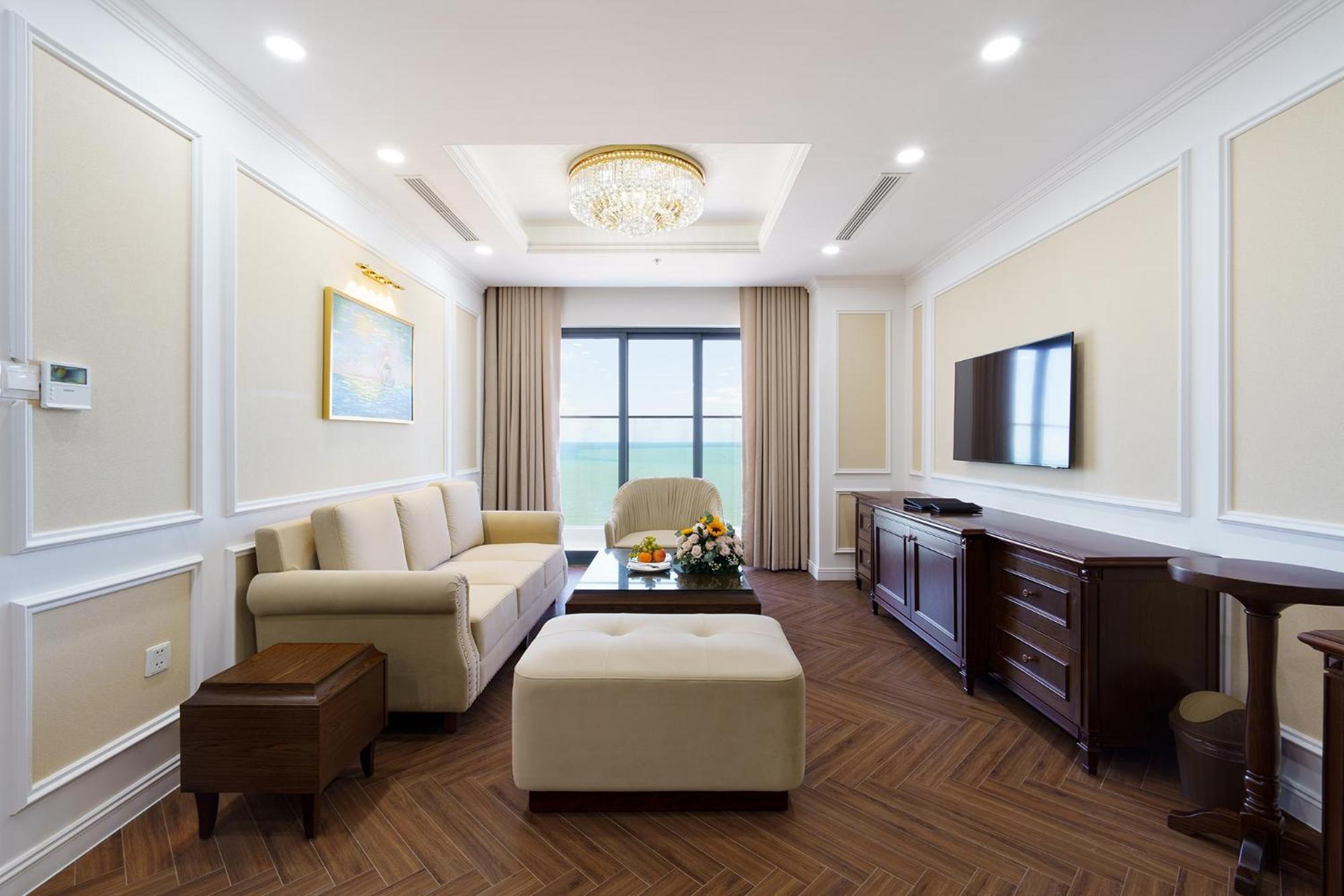 Victory - New Wing Hotel