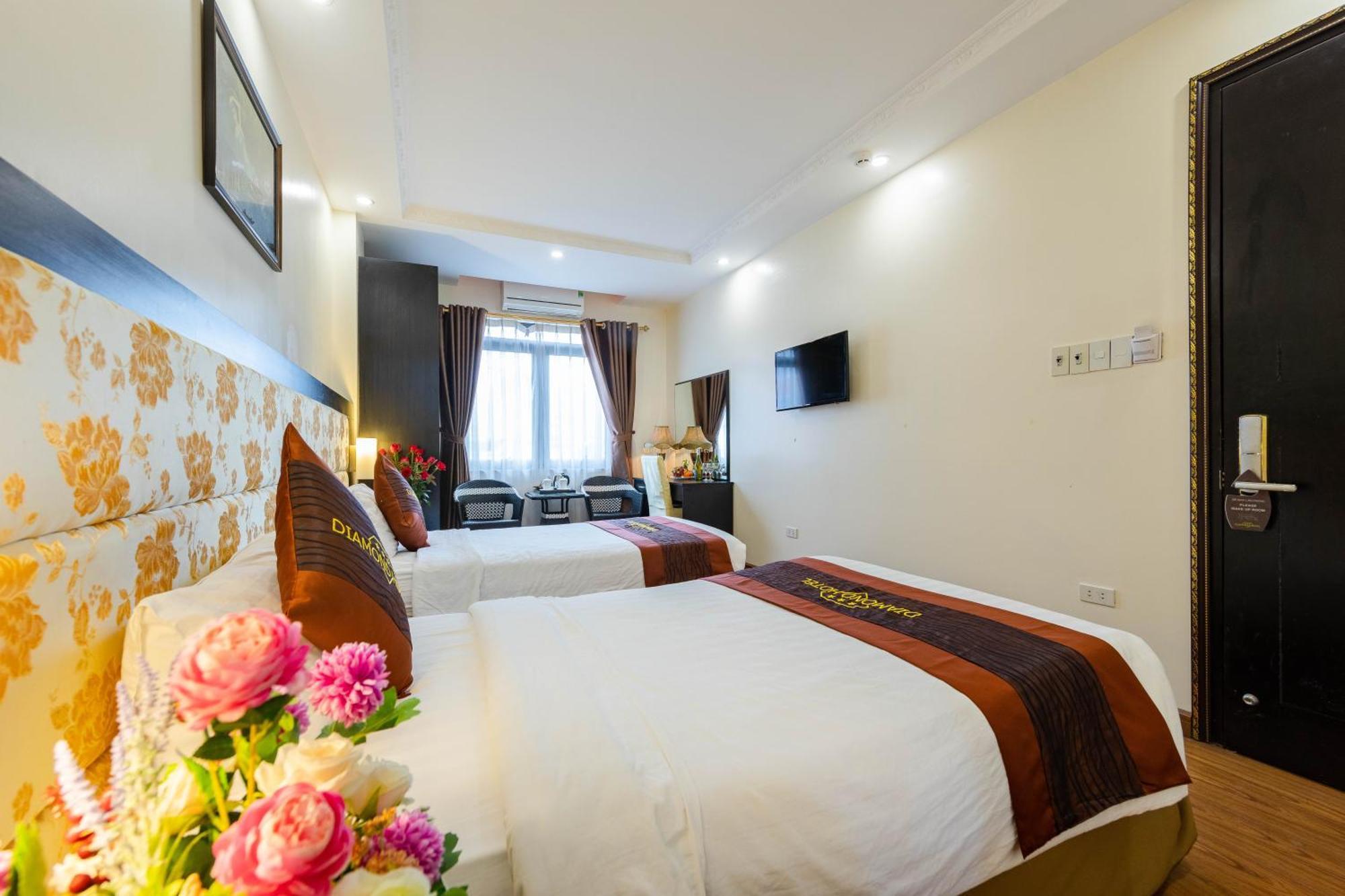 Diamond Hotel 3*