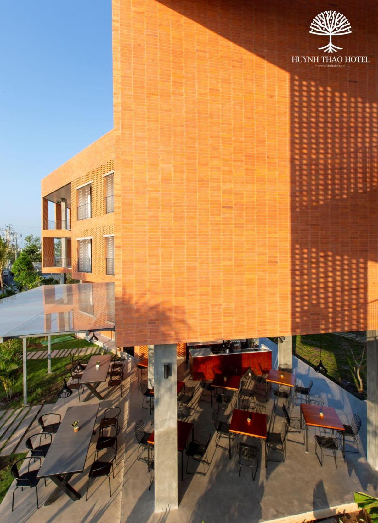 Khach San Huynh Thao Hotel 3*