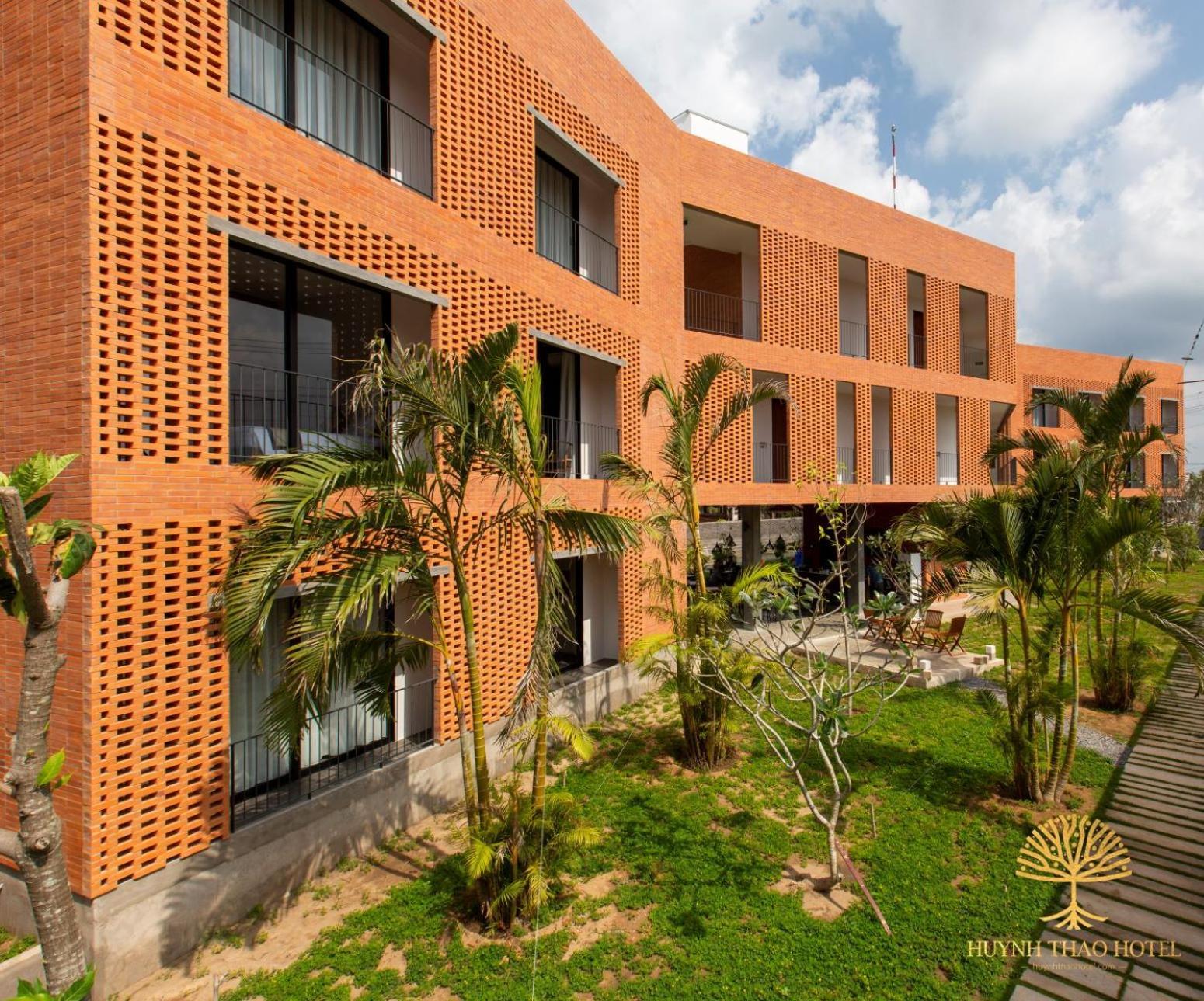 Khach San Huynh Thao Hotel
