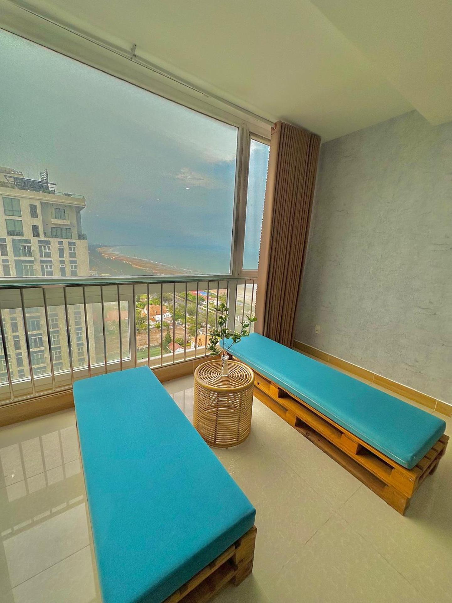 3 Phong View Bien-can Ho Oasky Apartment *