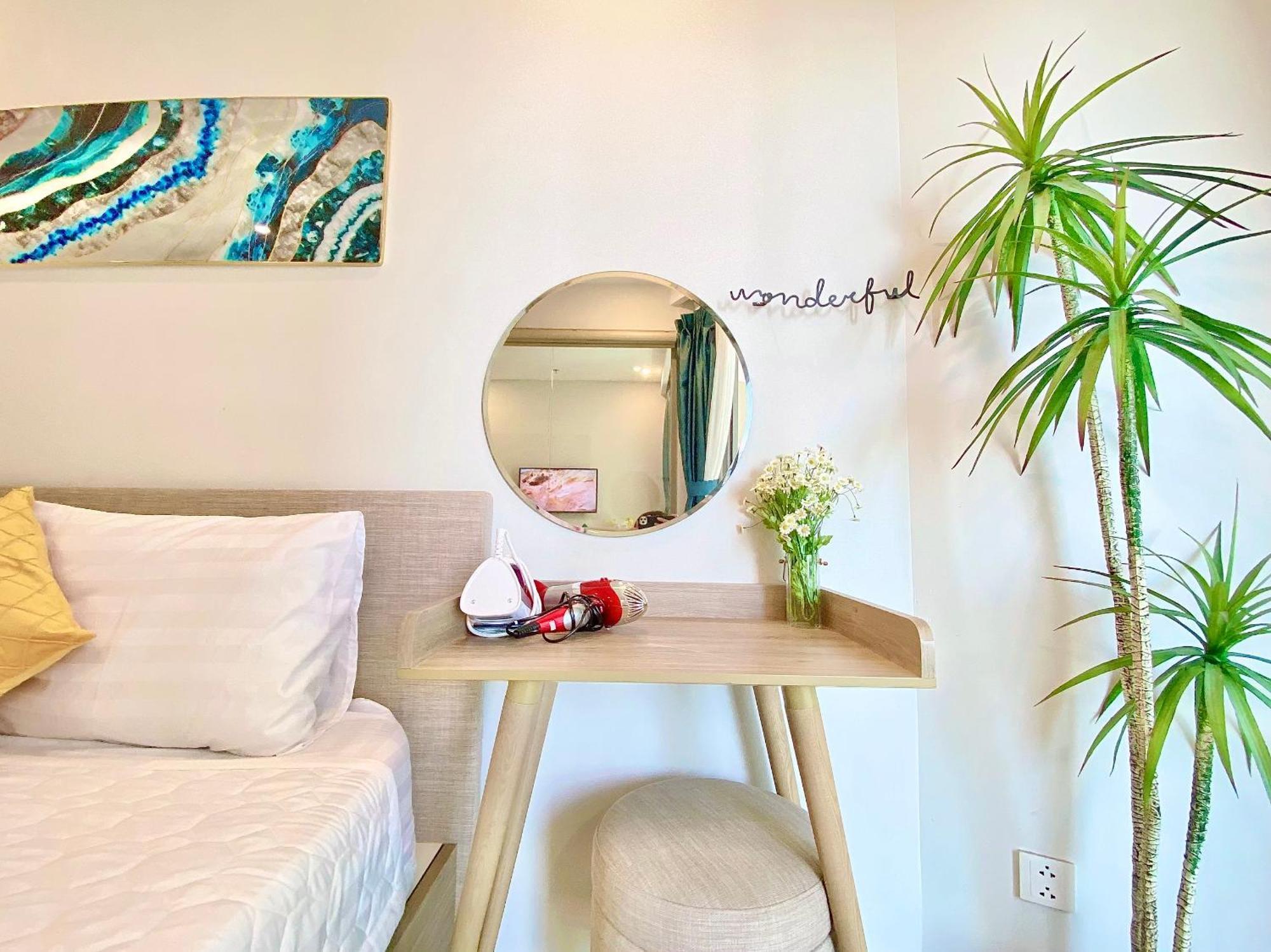 My Duyen - Ho 5 Sao The Song Apartment